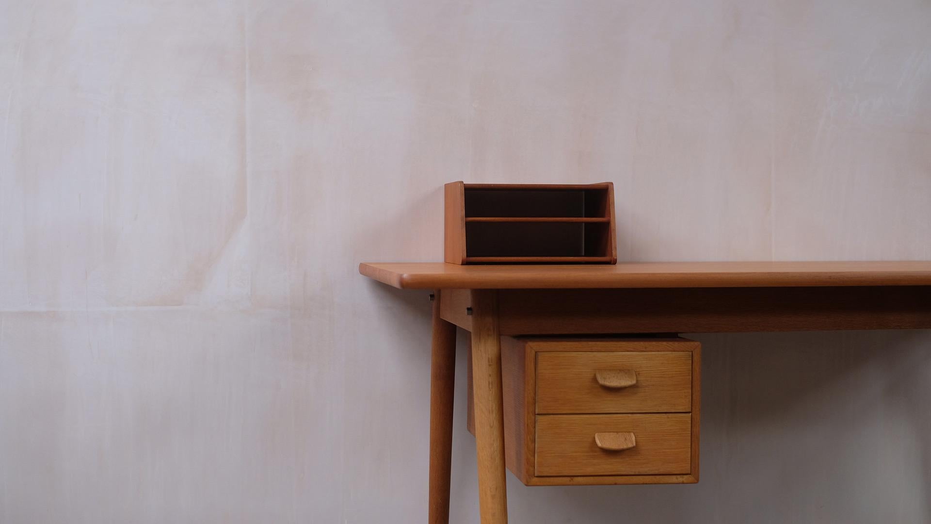 Desk in Oak and Teak by Poul Volther 14