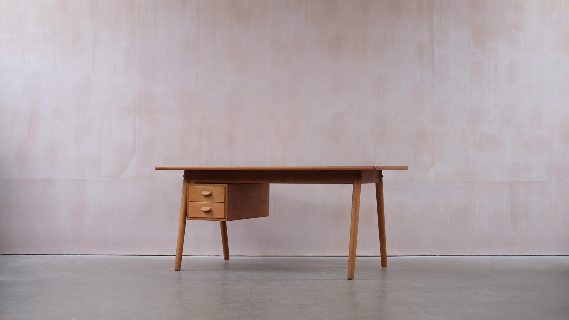 Scandinavian Modern Desk in Oak and Teak by Poul Volther
