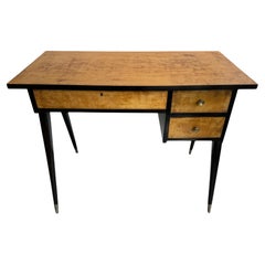 Escritorios y Mesas de Escribir de Madera