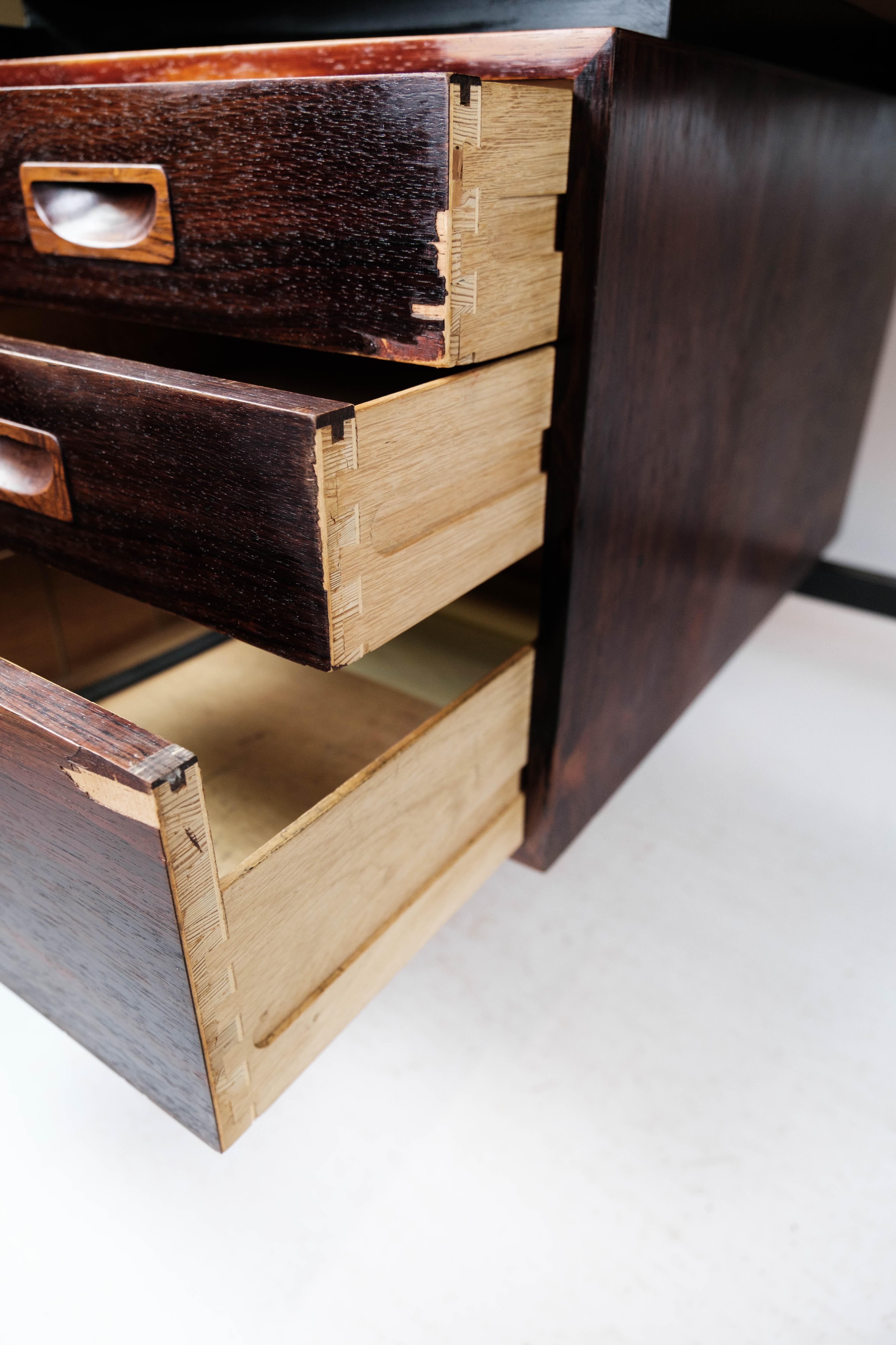 Desk in Rosewood and Legs in Metal, of Danish Design, 1960s For Sale 2