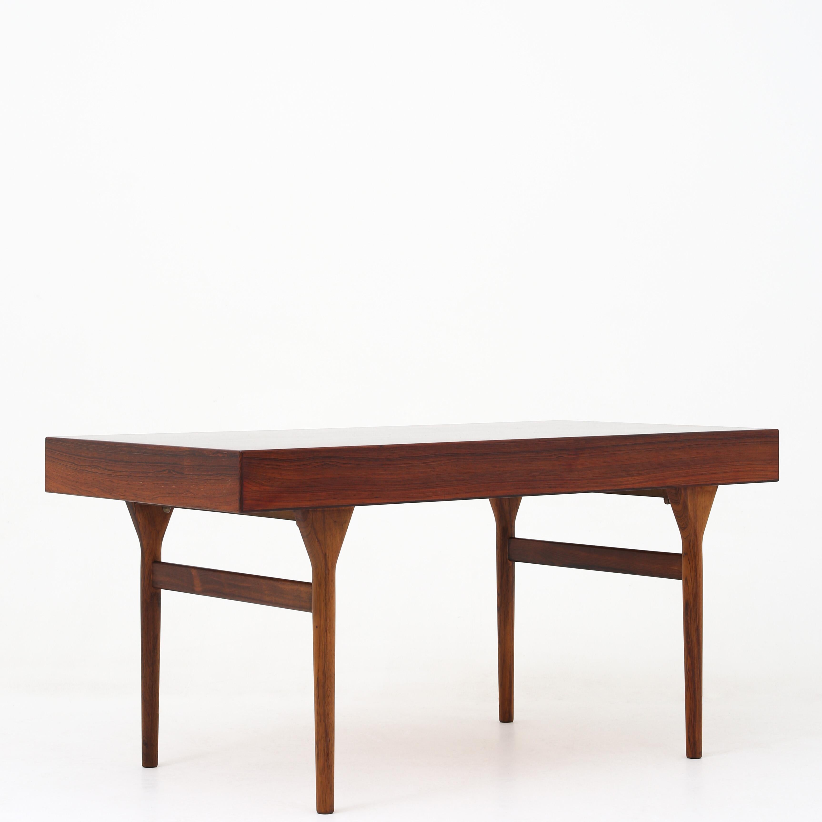 Nanna Ditzel ND 93 - Desk in Brazilian rosewood with three drawers. Maker Søren Willadsen.