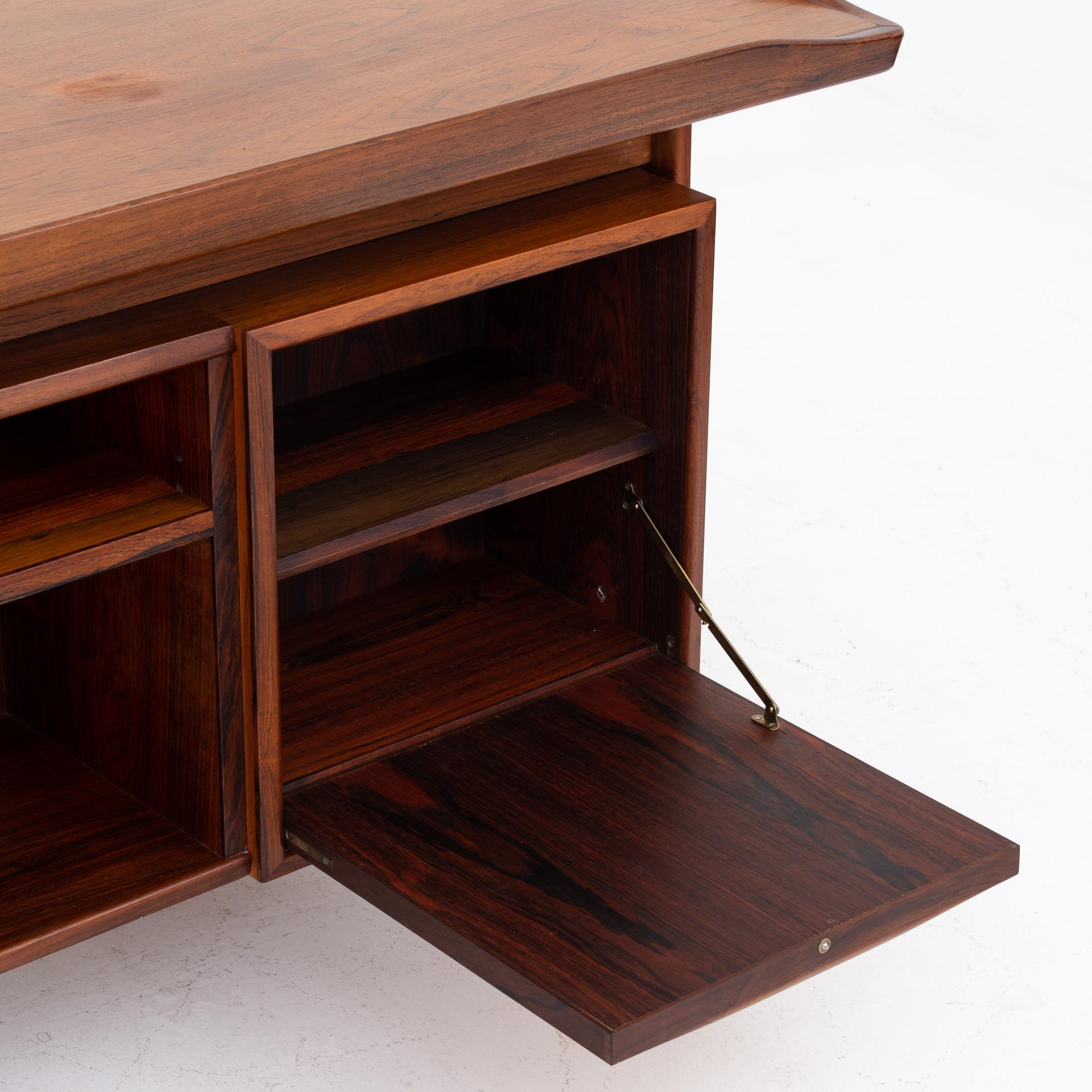 Desk in Rosewood by Unknown Designer In Good Condition In Copenhagen, DK
