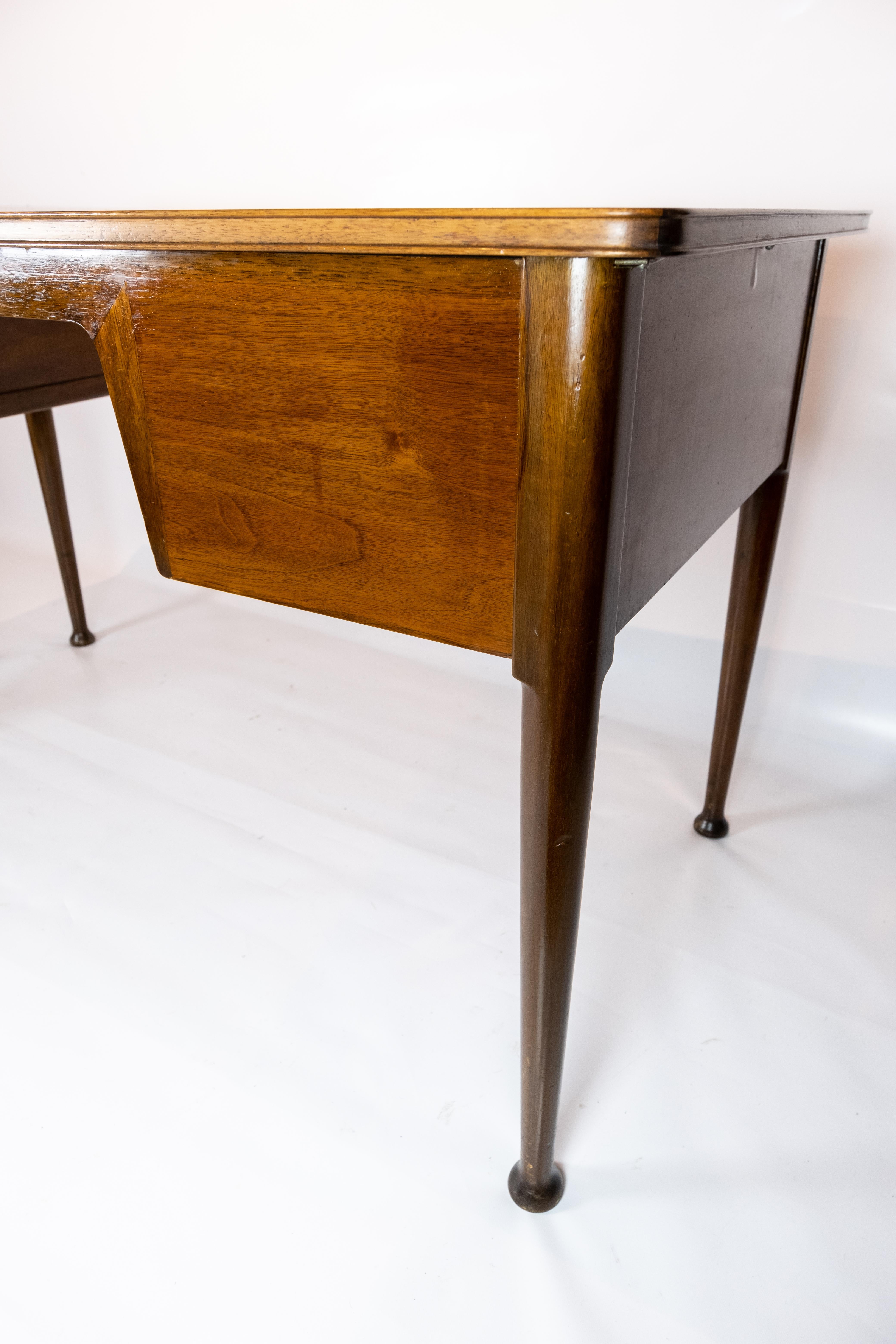 Desk in Rosewood of Danish Design from the 1960s 2