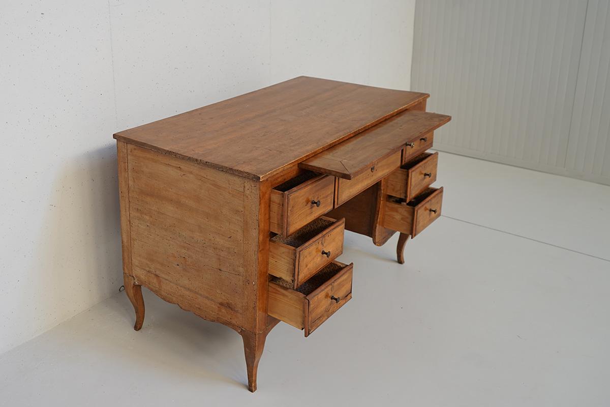 Desk in Solid Walnut from the Late 1700s Early, 1800s 1