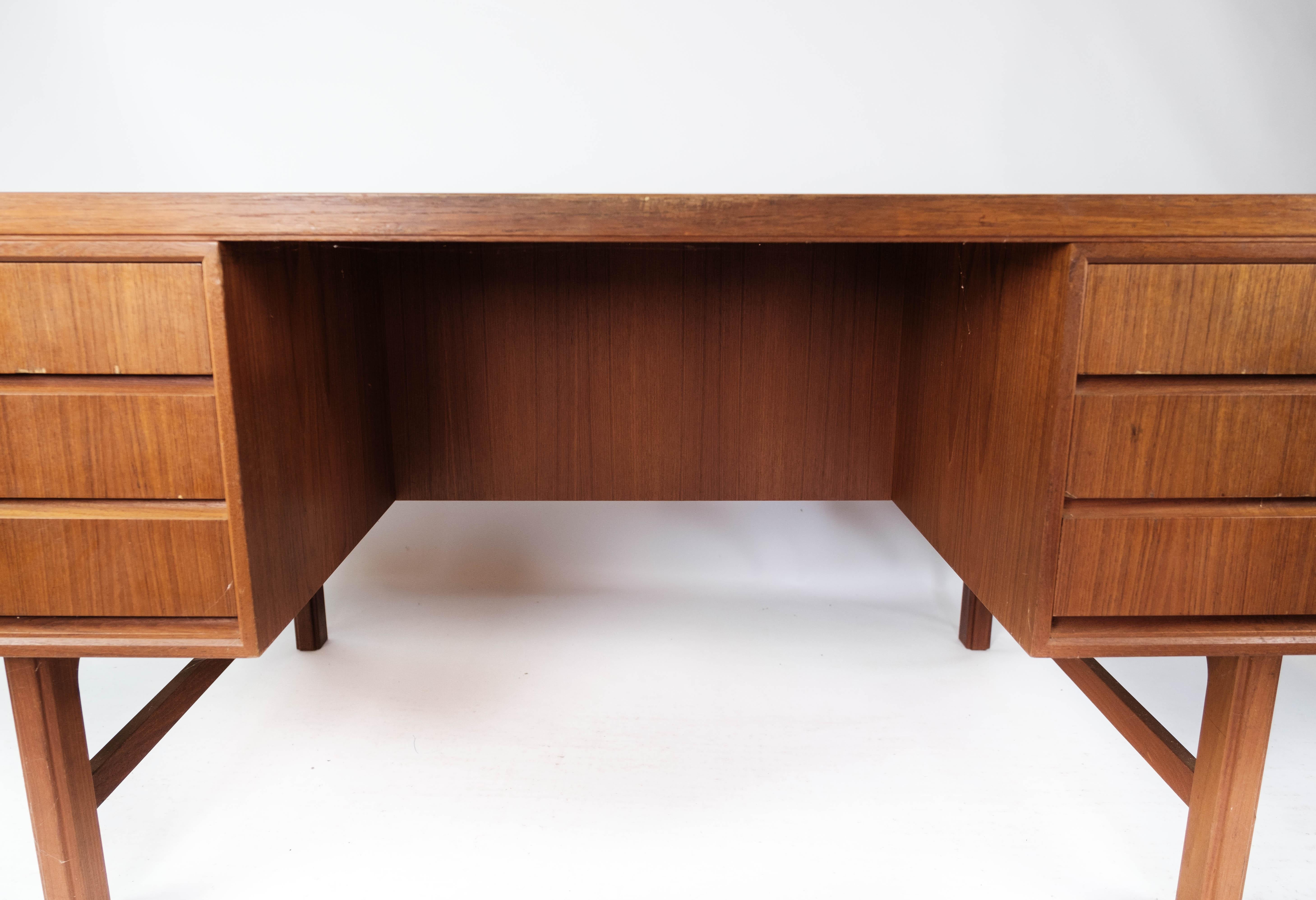 Desk Made In Teak Designed By Omann Junior From 1960s In Good Condition For Sale In Lejre, DK