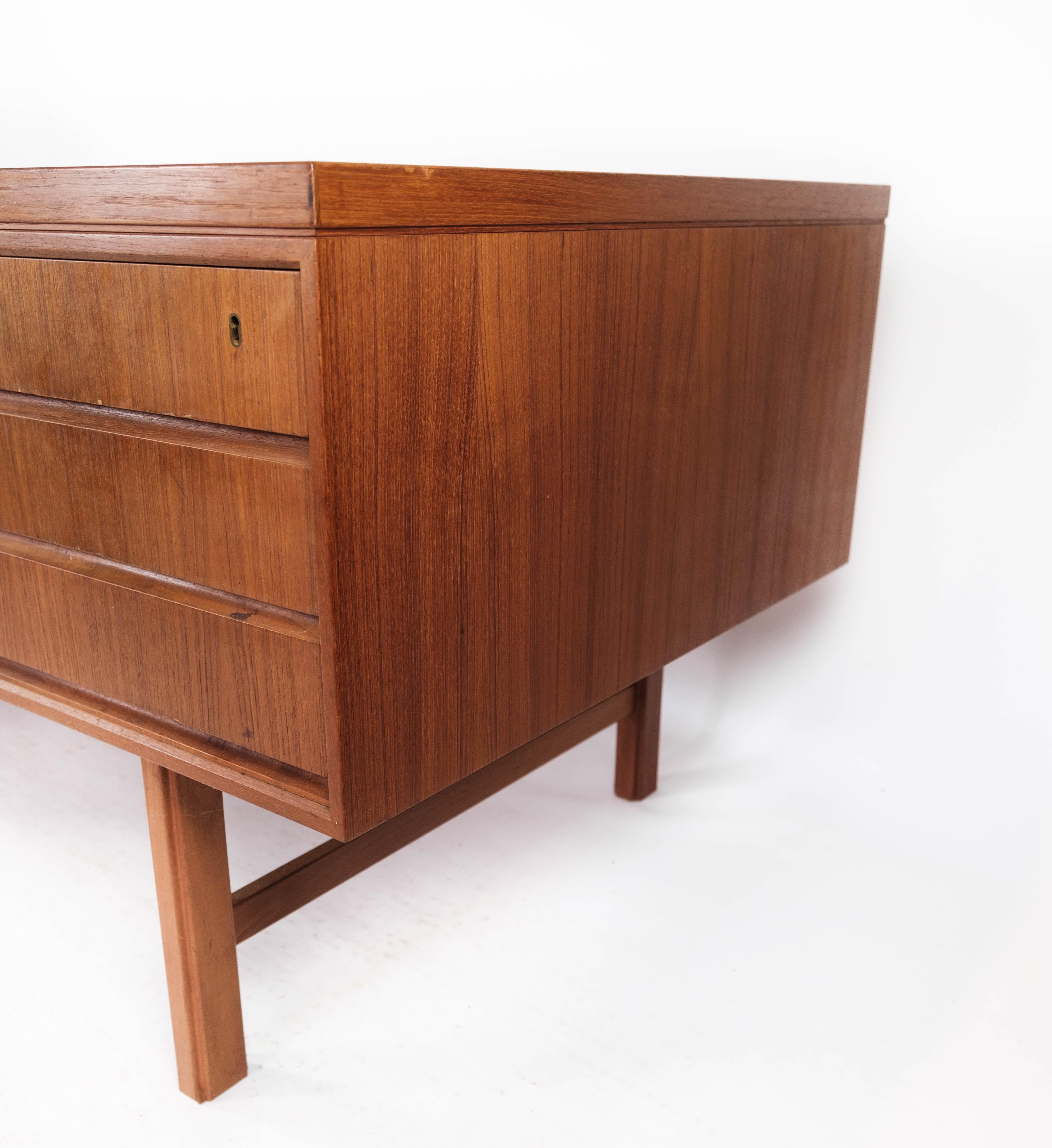 Desk Made In Teak Designed By Omann Junior From 1960s For Sale 1