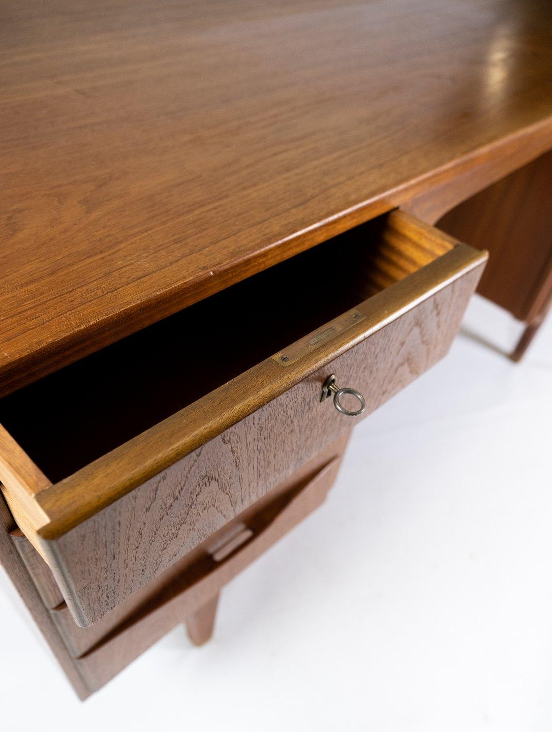 Desk Made In Teak, Danish Design From 1960s For Sale 1