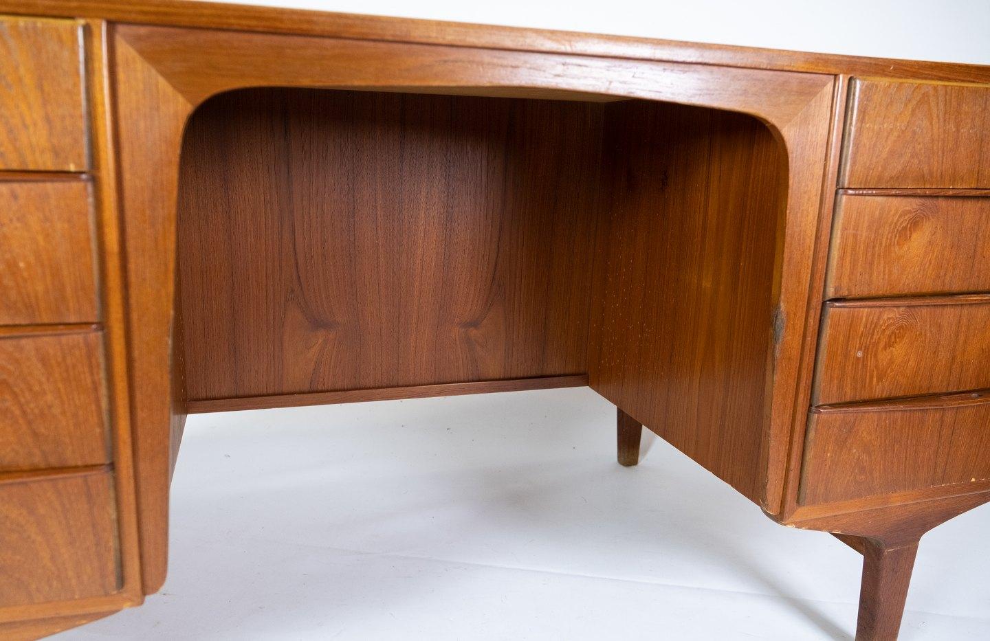 Desk Made In Teak, Danish Design From 1960s For Sale 2