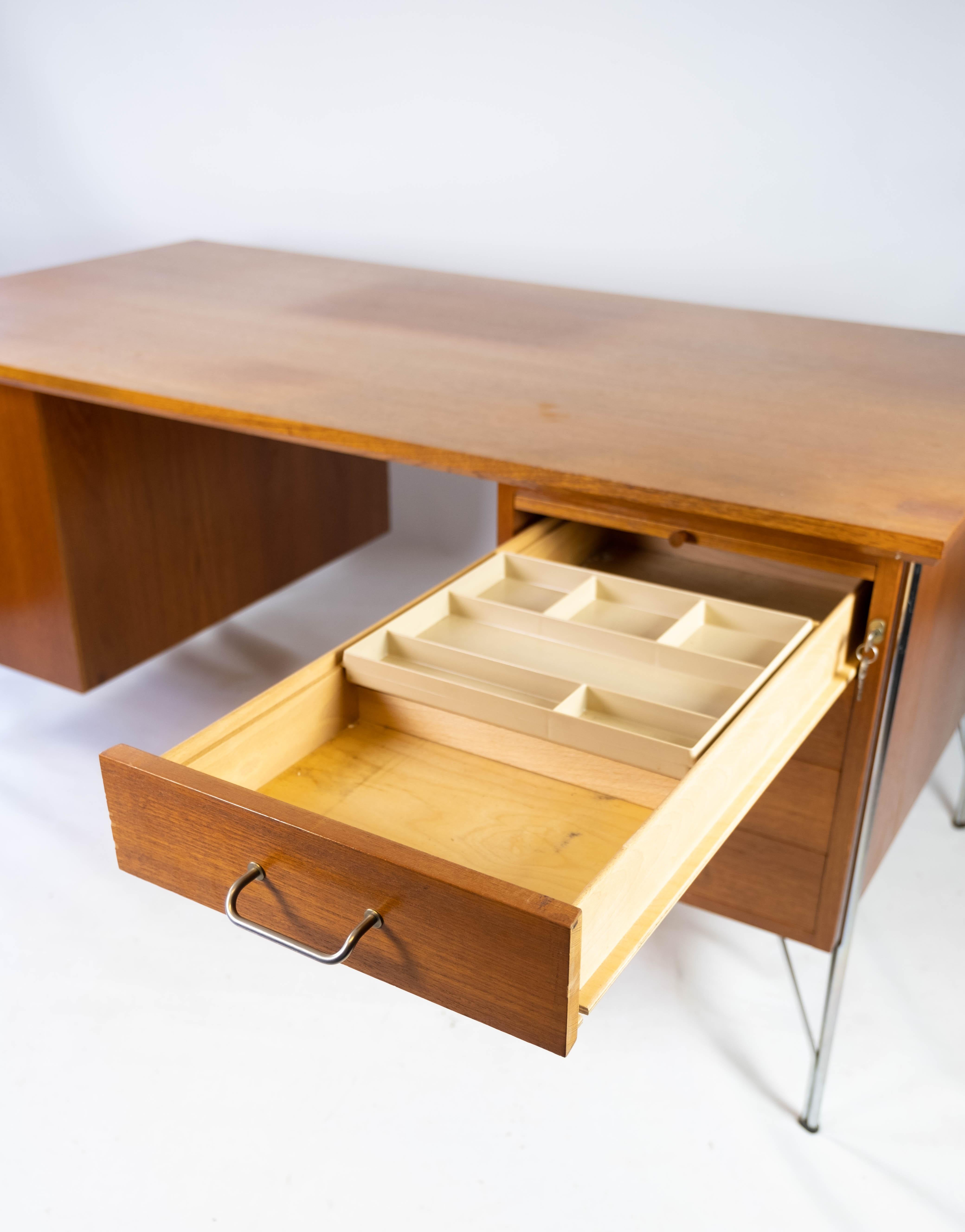 Mid-20th Century Desk in Teak of Danish Design from the 1970s For Sale