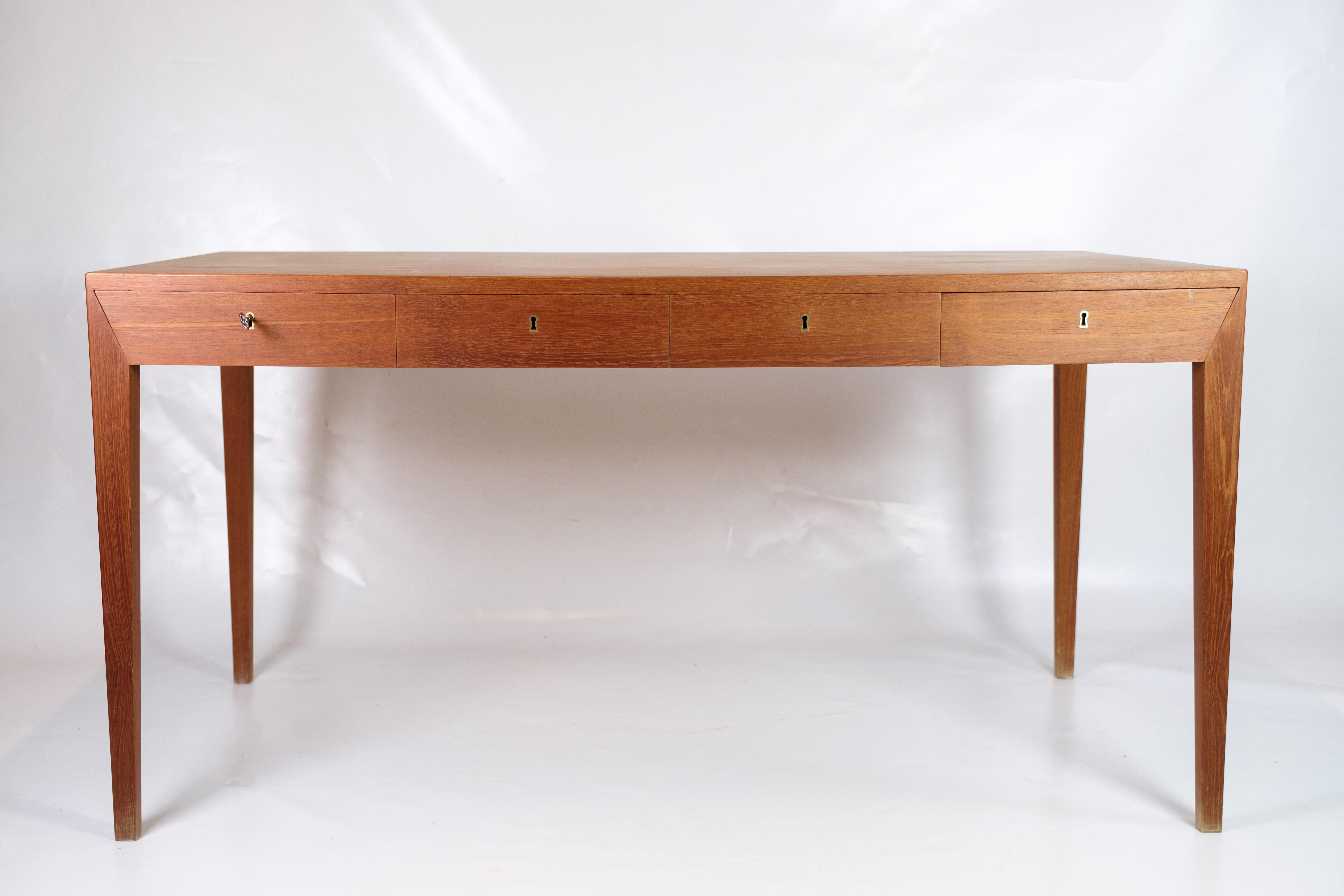 Mid-Century Modern Desk in Teak Wood By Severin Hansen made by Haslev Furniture Factory from 1960s For Sale