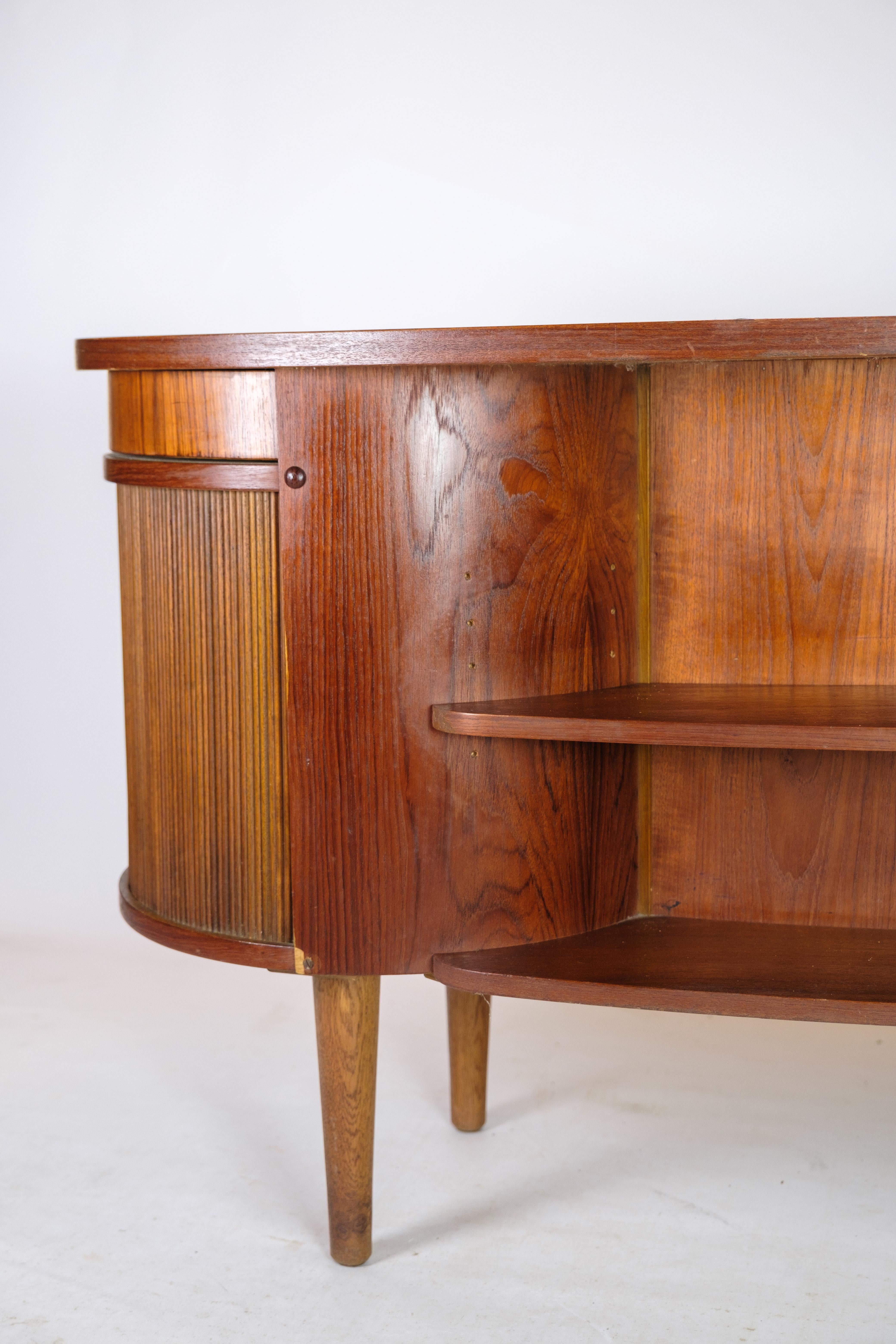 Bureau en bois de teck modèle 54 de Kai Kristiansen et meubles Feldballes de 1954 en vente 3