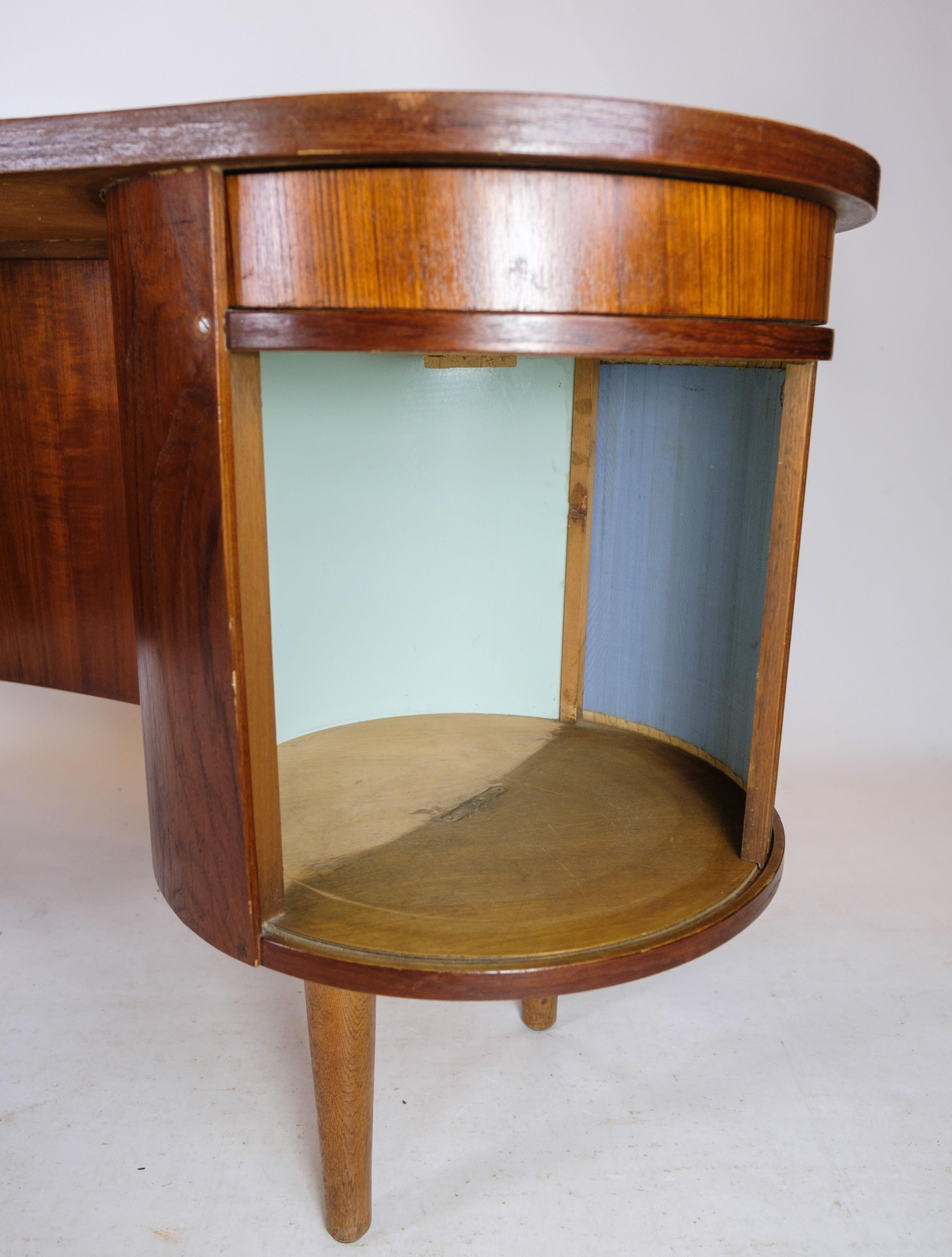 Mid-20th Century Desk in Teak wood model 54 by Kai Kristiansen and Feldballes furniture from 1954 For Sale