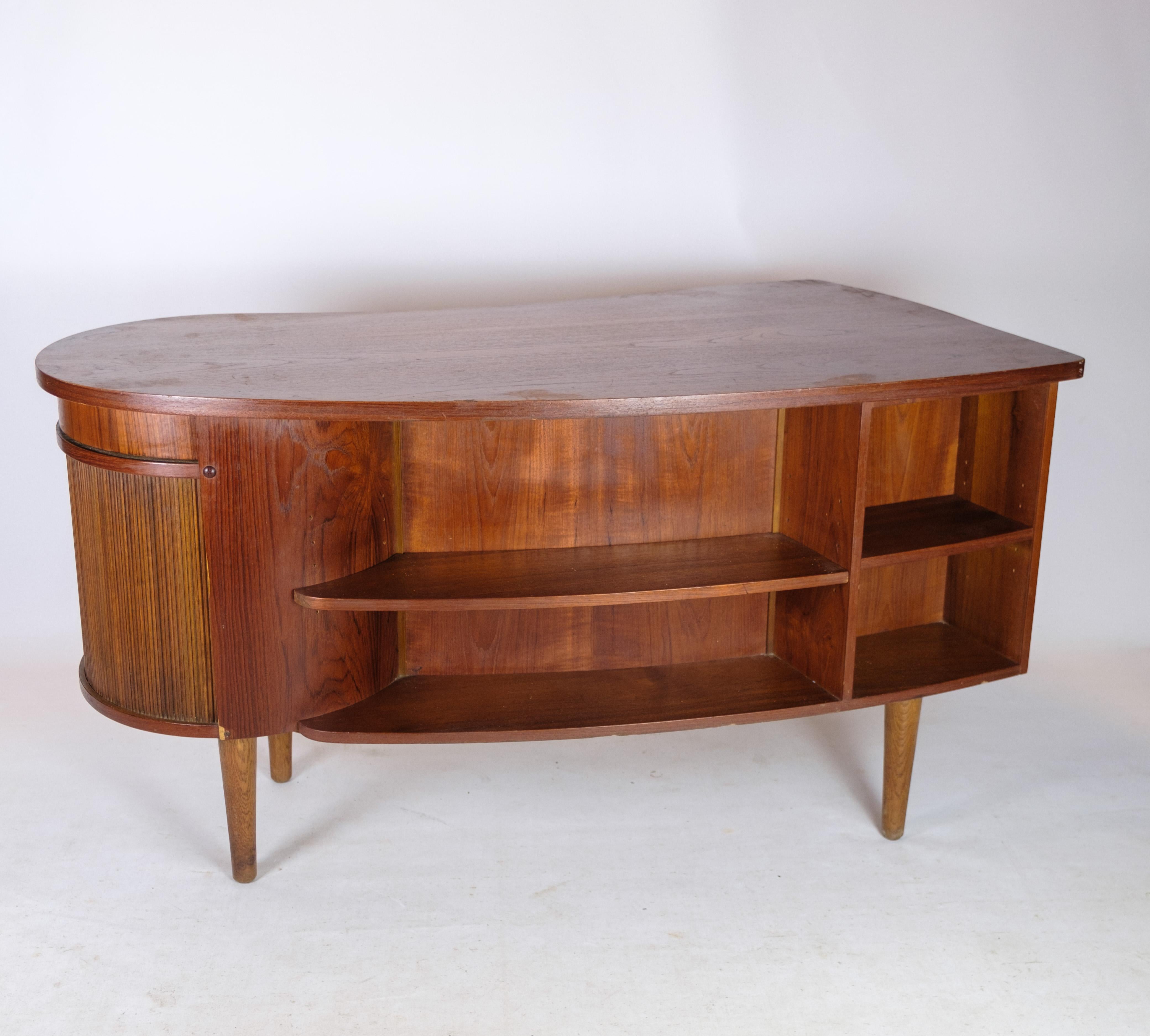 Bureau en bois de teck modèle 54 de Kai Kristiansen et meubles Feldballes de 1954 en vente 1