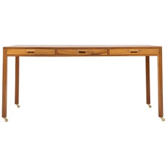 Desk in Walnut