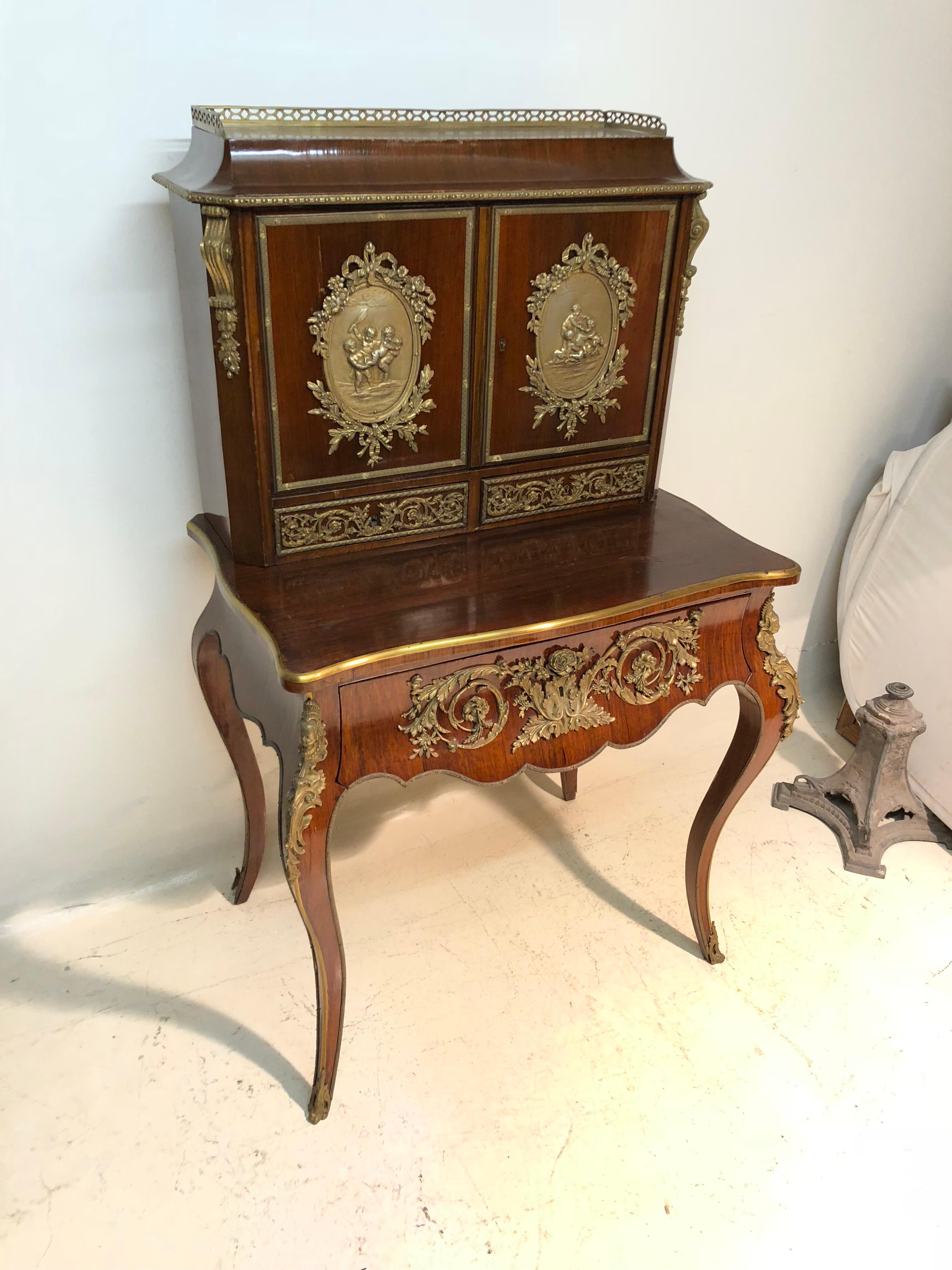 Desk in Wood, 1900, Made in France For Sale 4