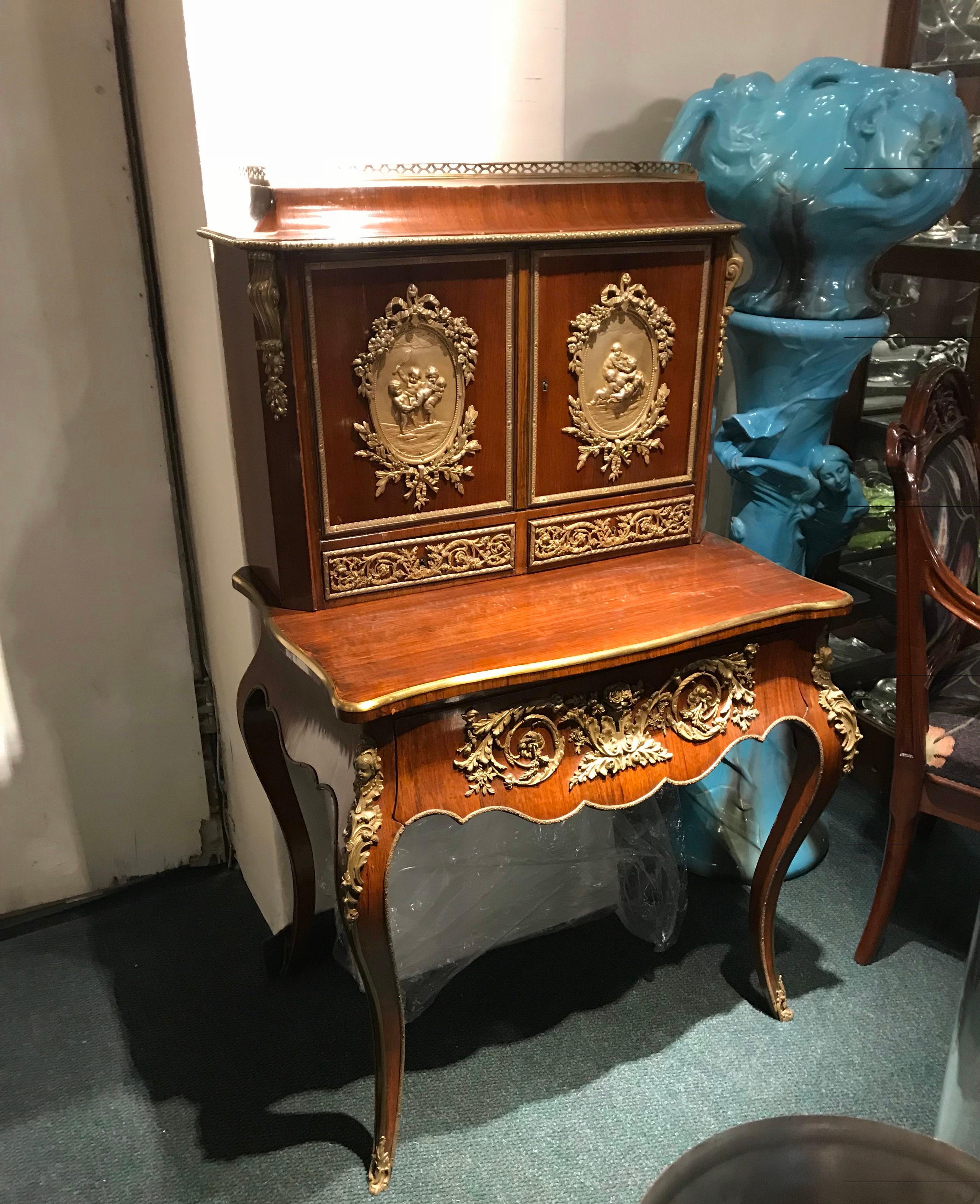 Desk in Wood, 1900, Made in France For Sale 12
