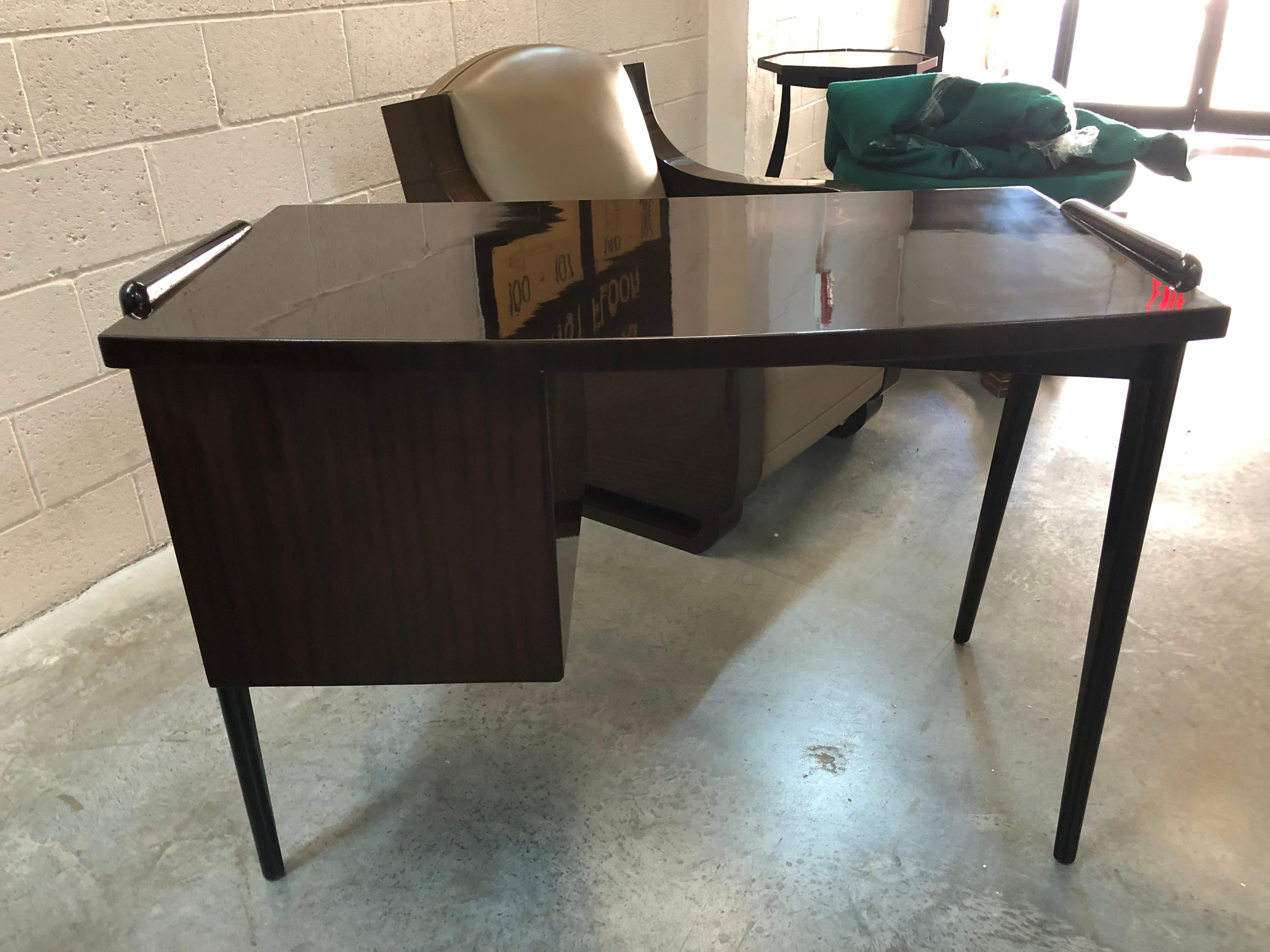 Desk in Wood and chrome, France, 1940 For Sale 1