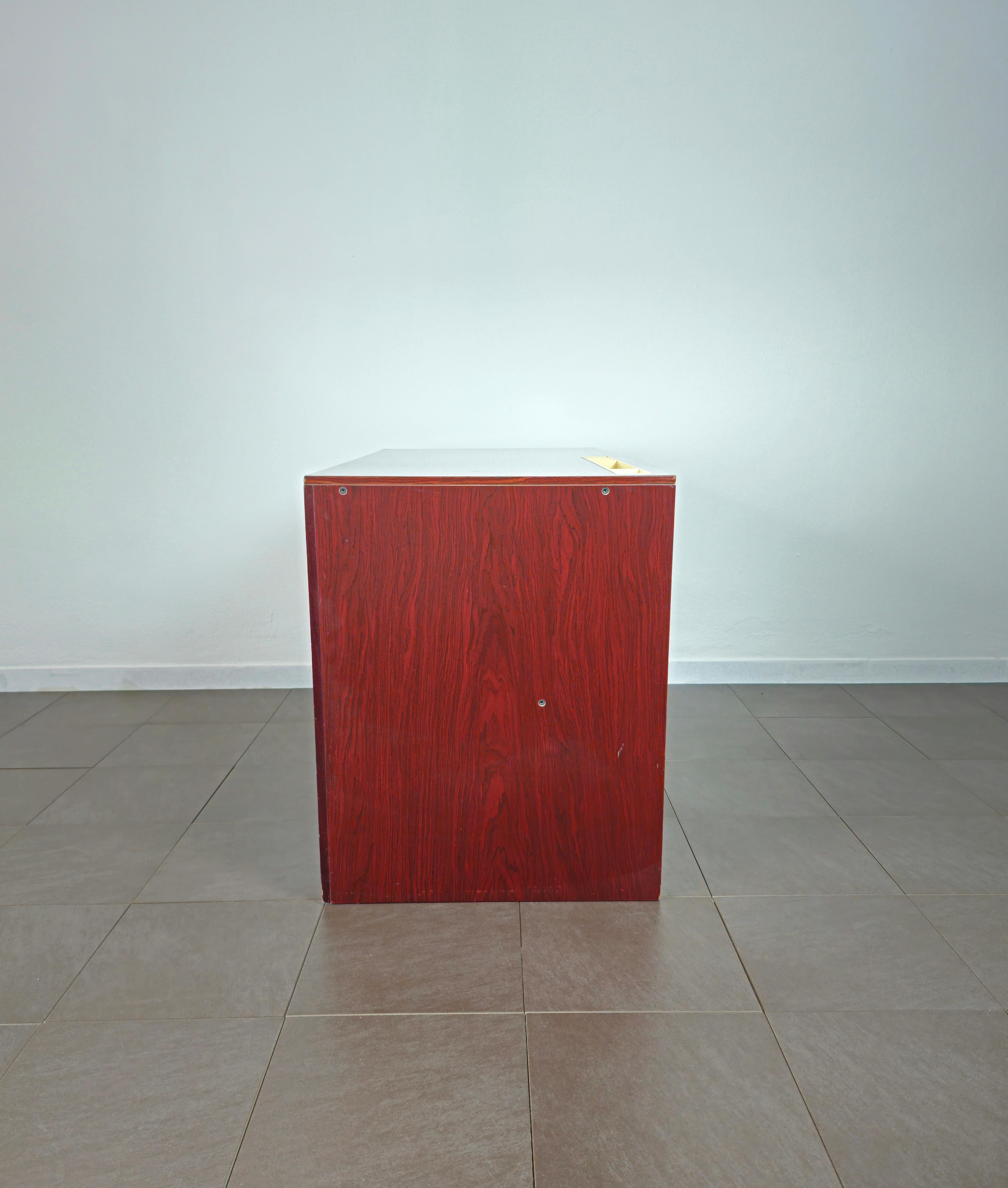 Desk in Wood Italy 1970s Mid-Century Modern For Sale 3