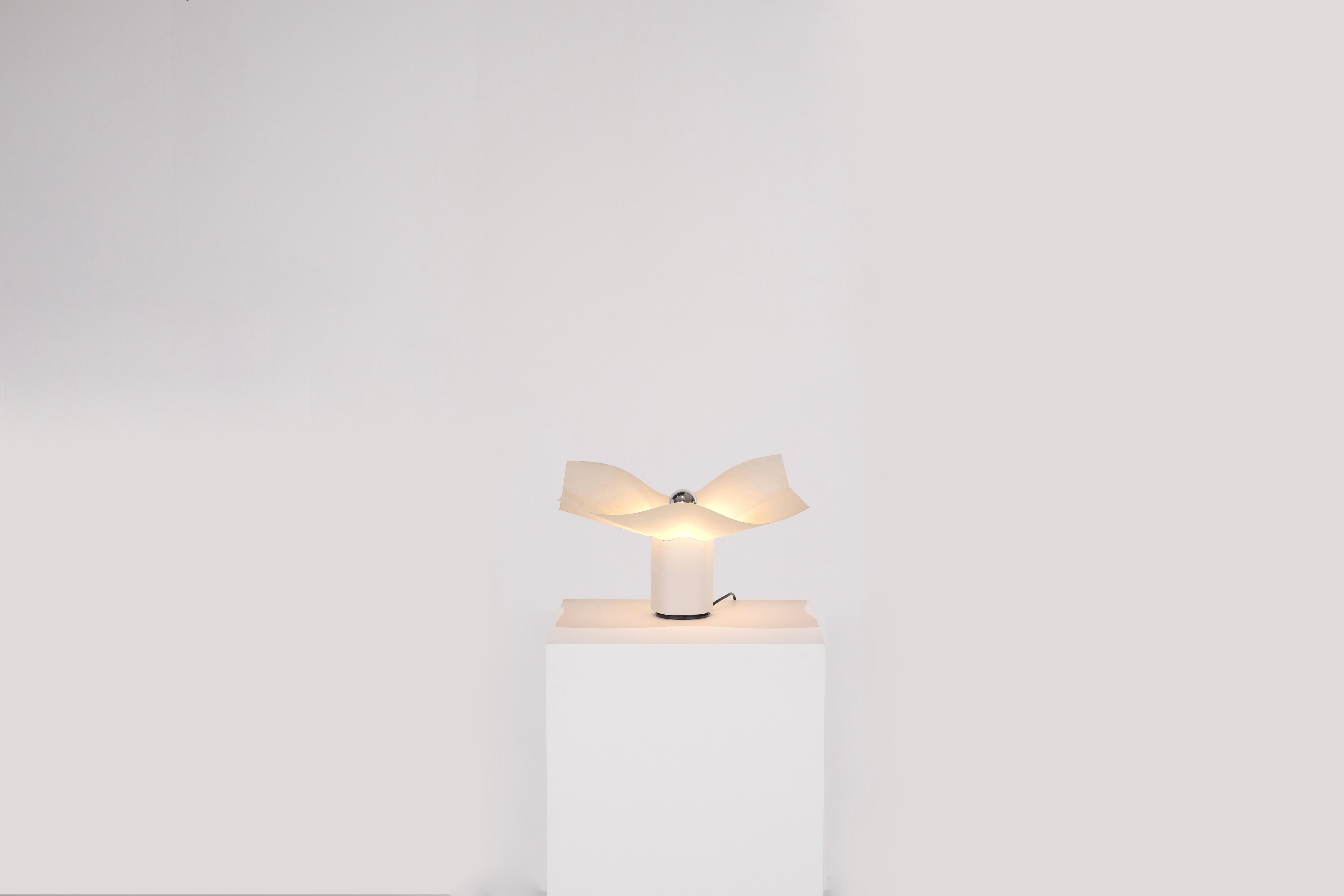 italien Lampe de bureau « Area » de Mario Bellini pour Artemide, Italie 1974. en vente