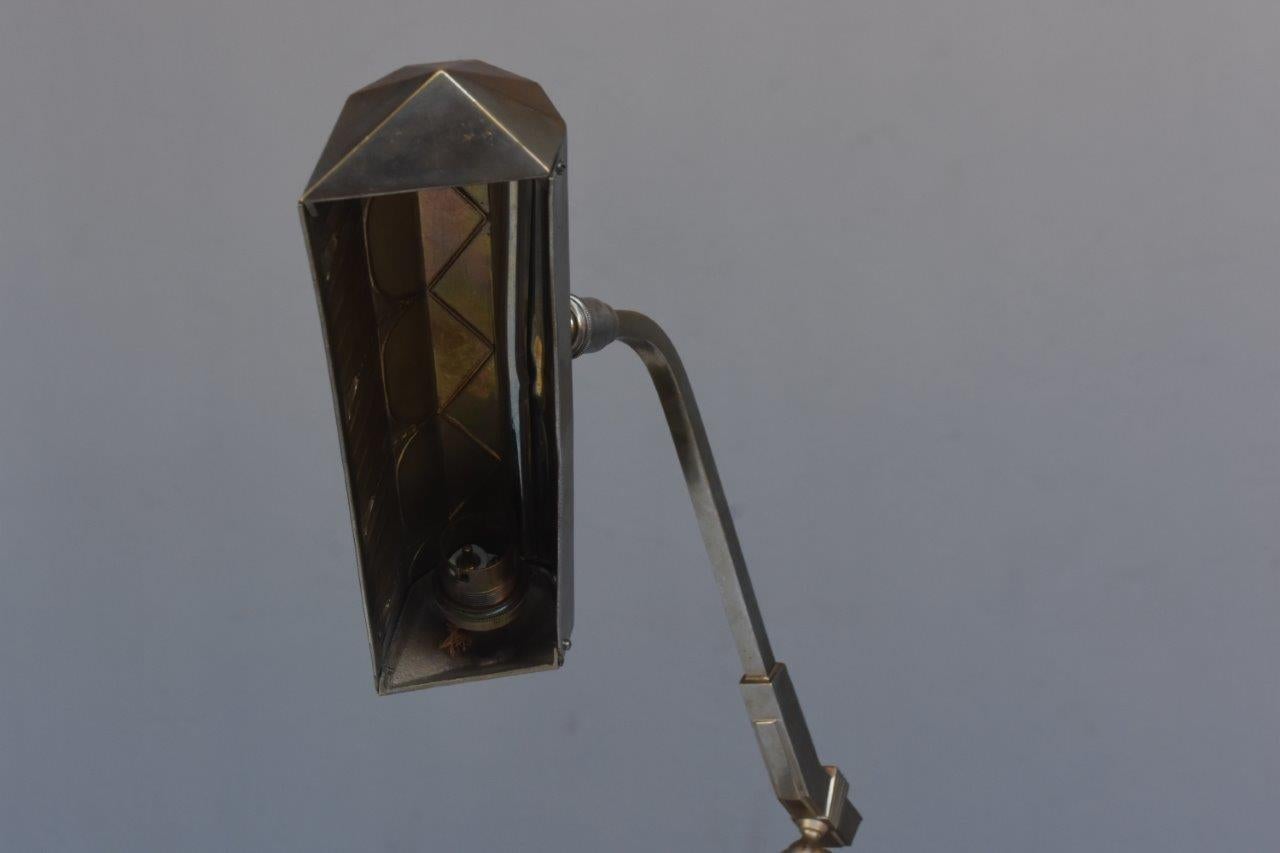 Français Lampe de bureau Art déco moderniste 1930 par Monix Paris en vente