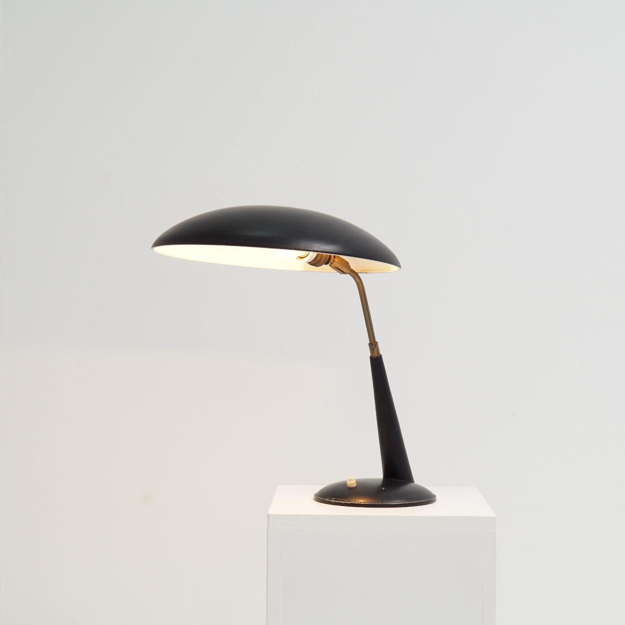 Schreibtischlampe attr. zu Christian Dell für Kaiser Leuchten im Angebot 4