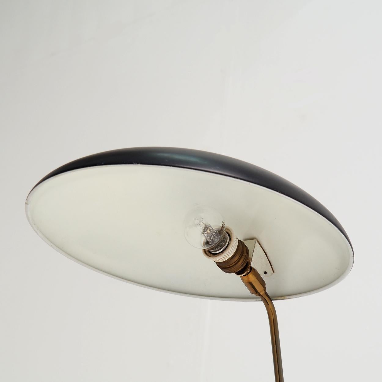 Schreibtischlampe attr. zu Christian Dell für Kaiser Leuchten (Deutsch) im Angebot