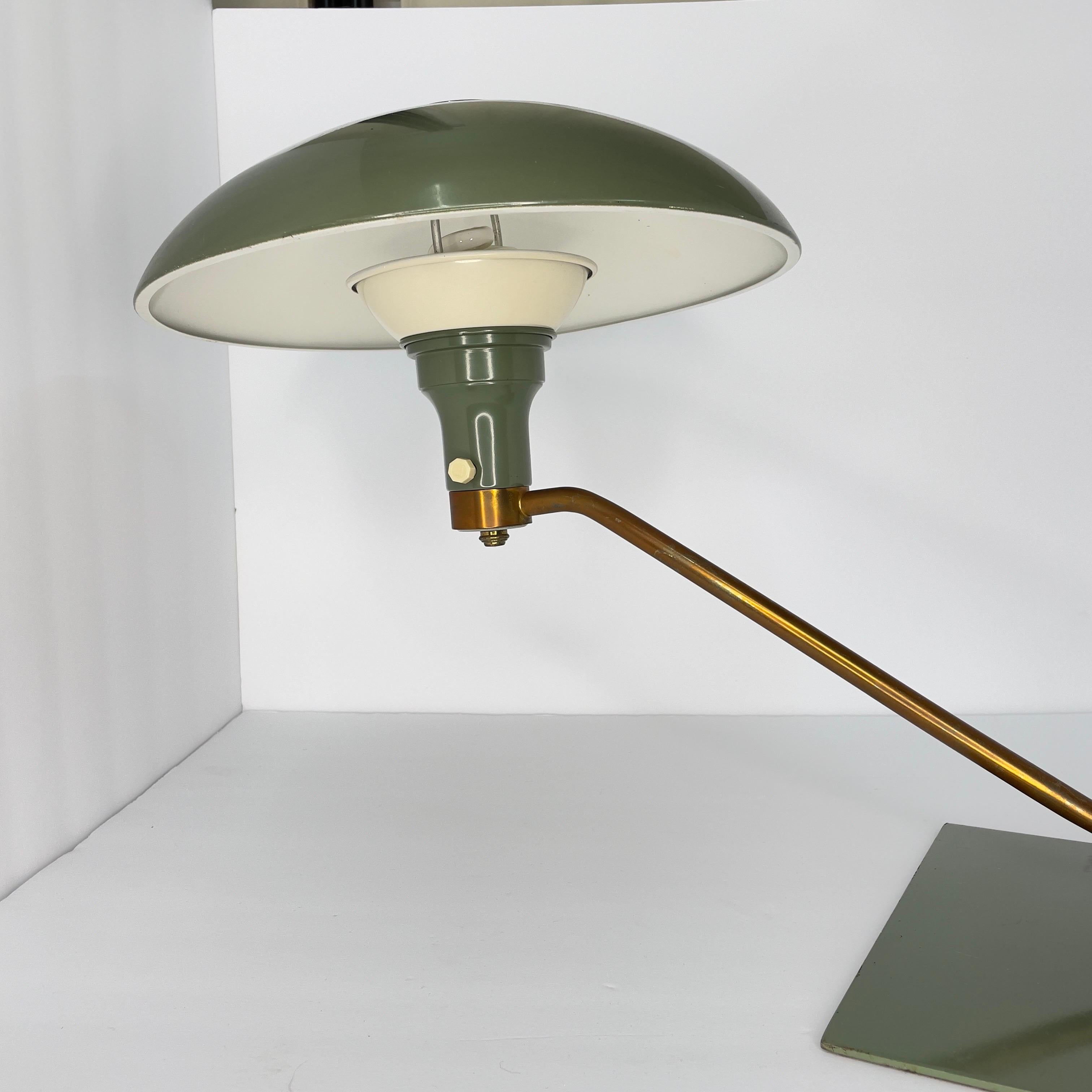 Desk Lamp attributed to M.G. Wheeler's Sight Light Saucer Lamp For Sale 3