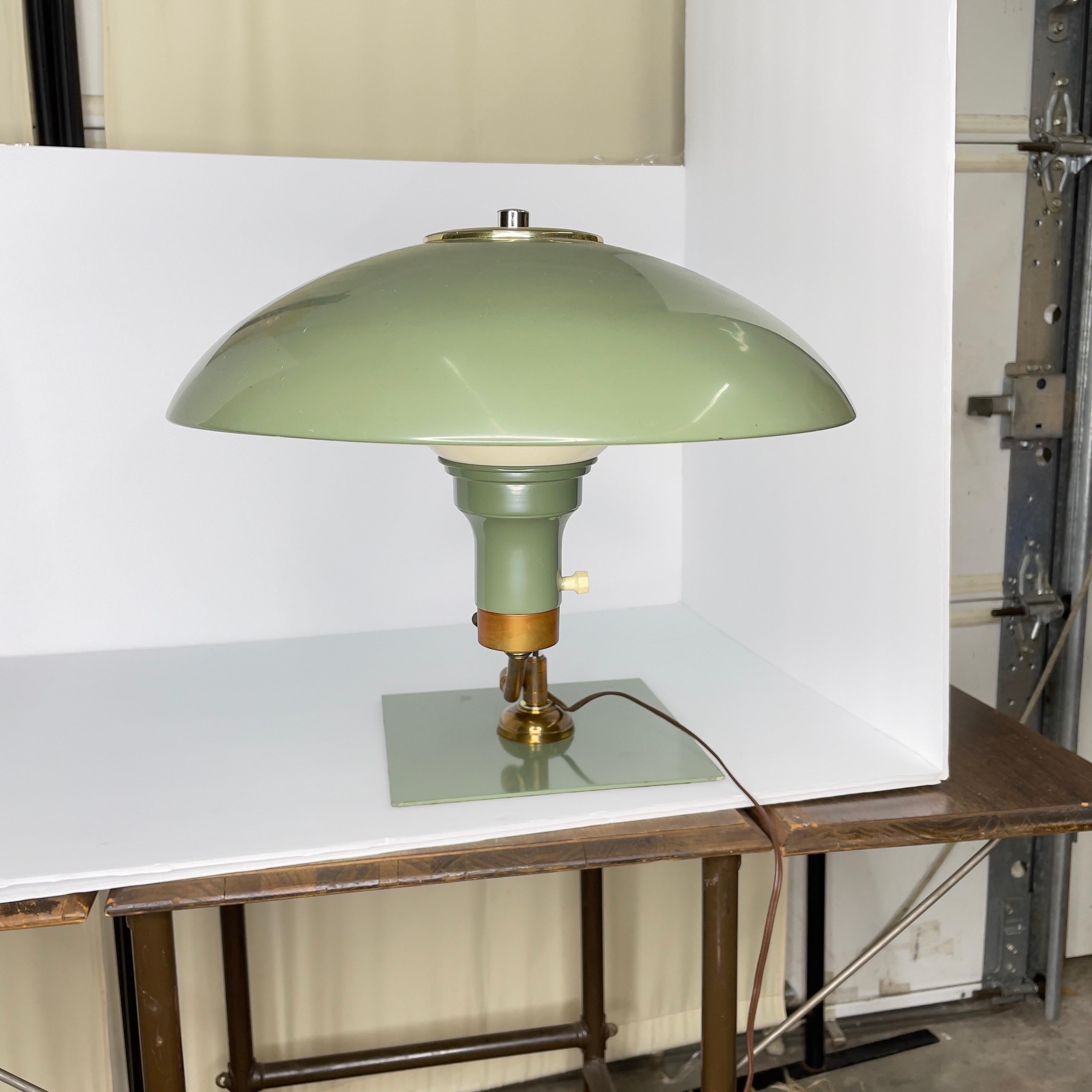 Mid-Century Modern Desk Lamp attributed to M.G. Wheeler's Sight Light Saucer Lamp For Sale