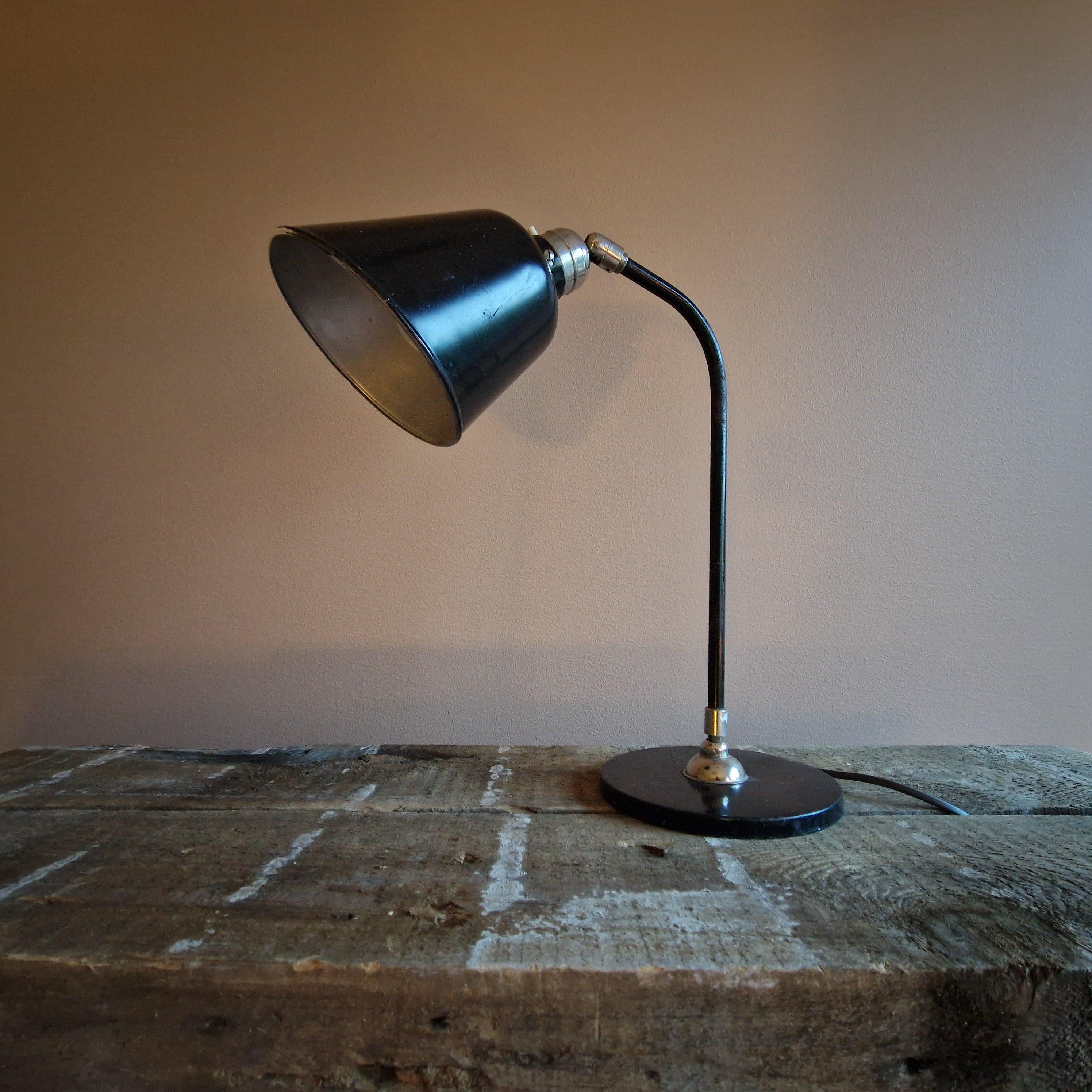 Schreibtischlampe, Bauhaus, Deutschland, 1930er Jahre (20. Jahrhundert) im Angebot