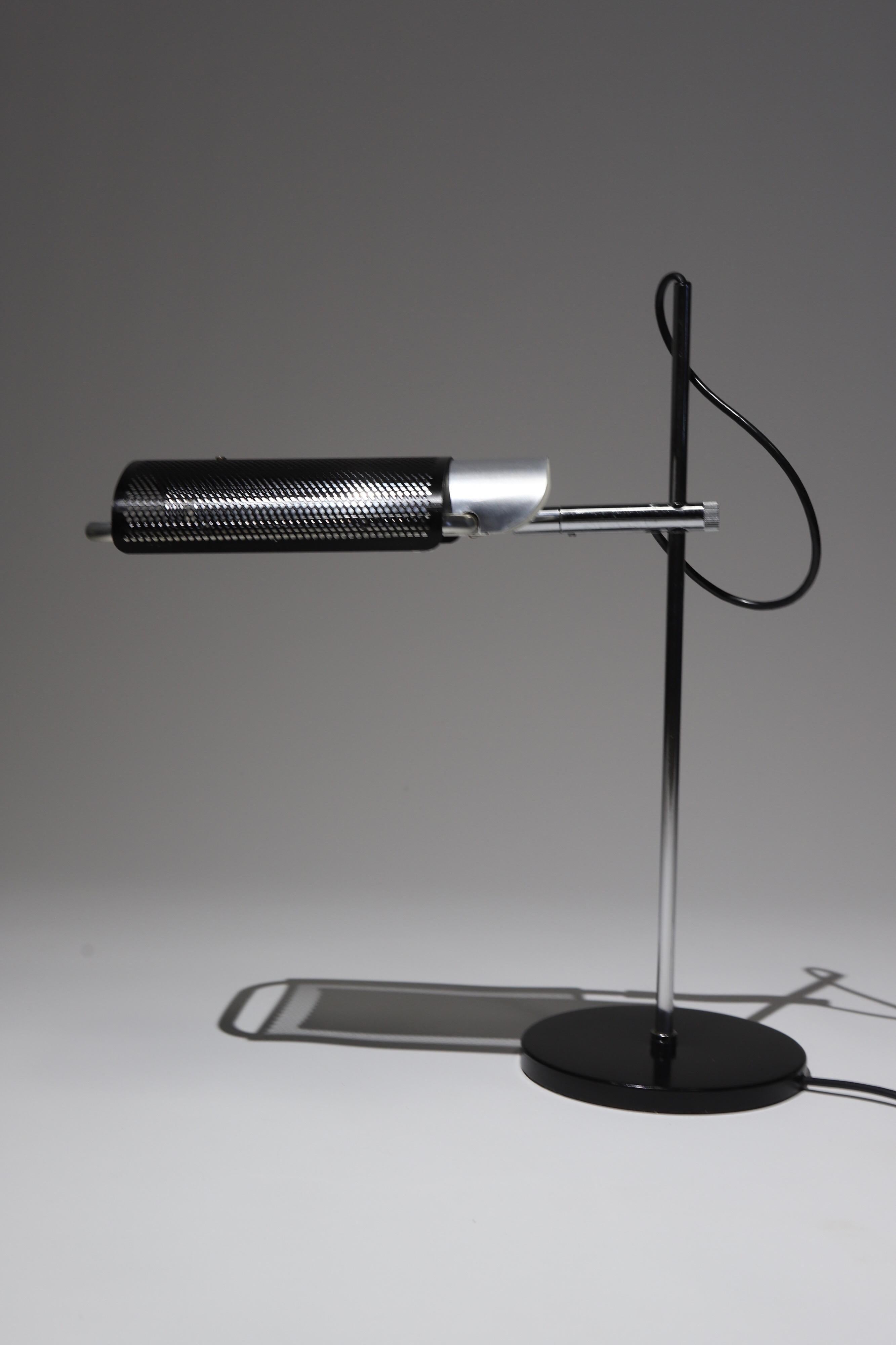 Extraordinary articulating desk lamp by George Nelson and Daniel Lewis for Koch & Lowy.