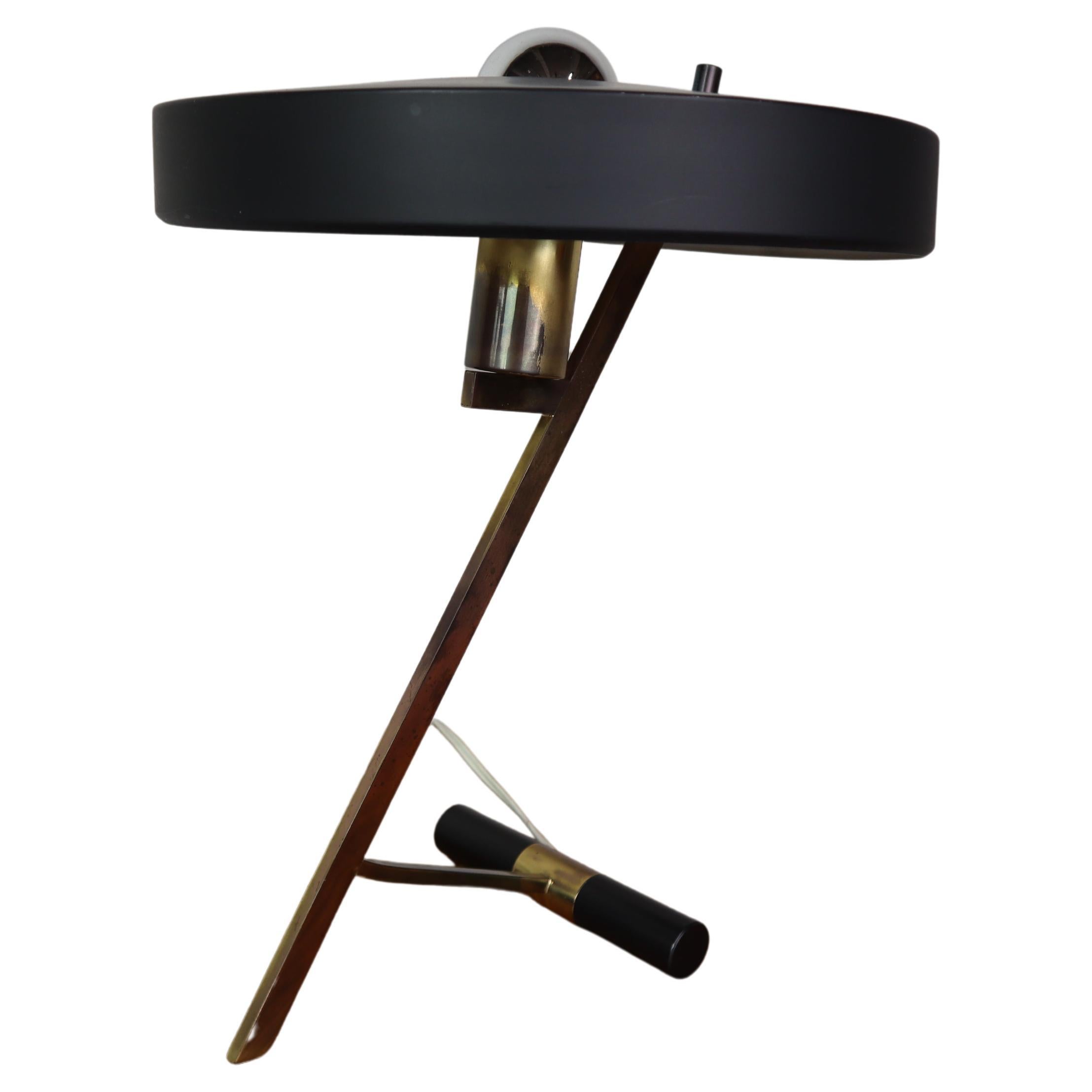 Mens roltrap postkantoor Desk Lamp by Louis Kalff for Philips, Z-Lamp For Sale at 1stDibs