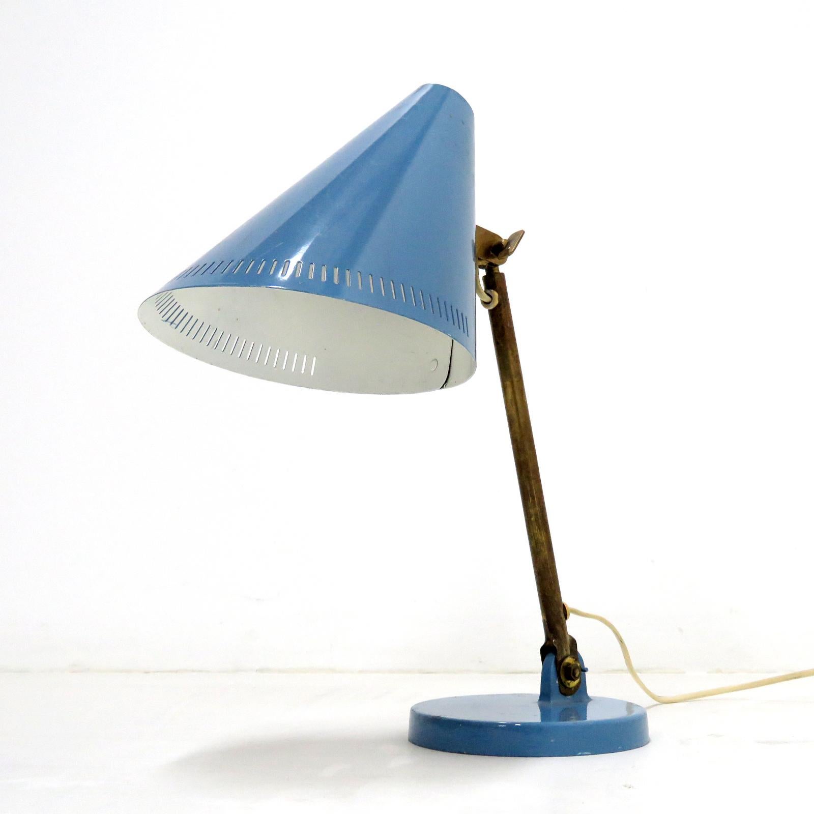 Enameled Desk Lamp by Paavo Tynell for Taito, 1950 For Sale