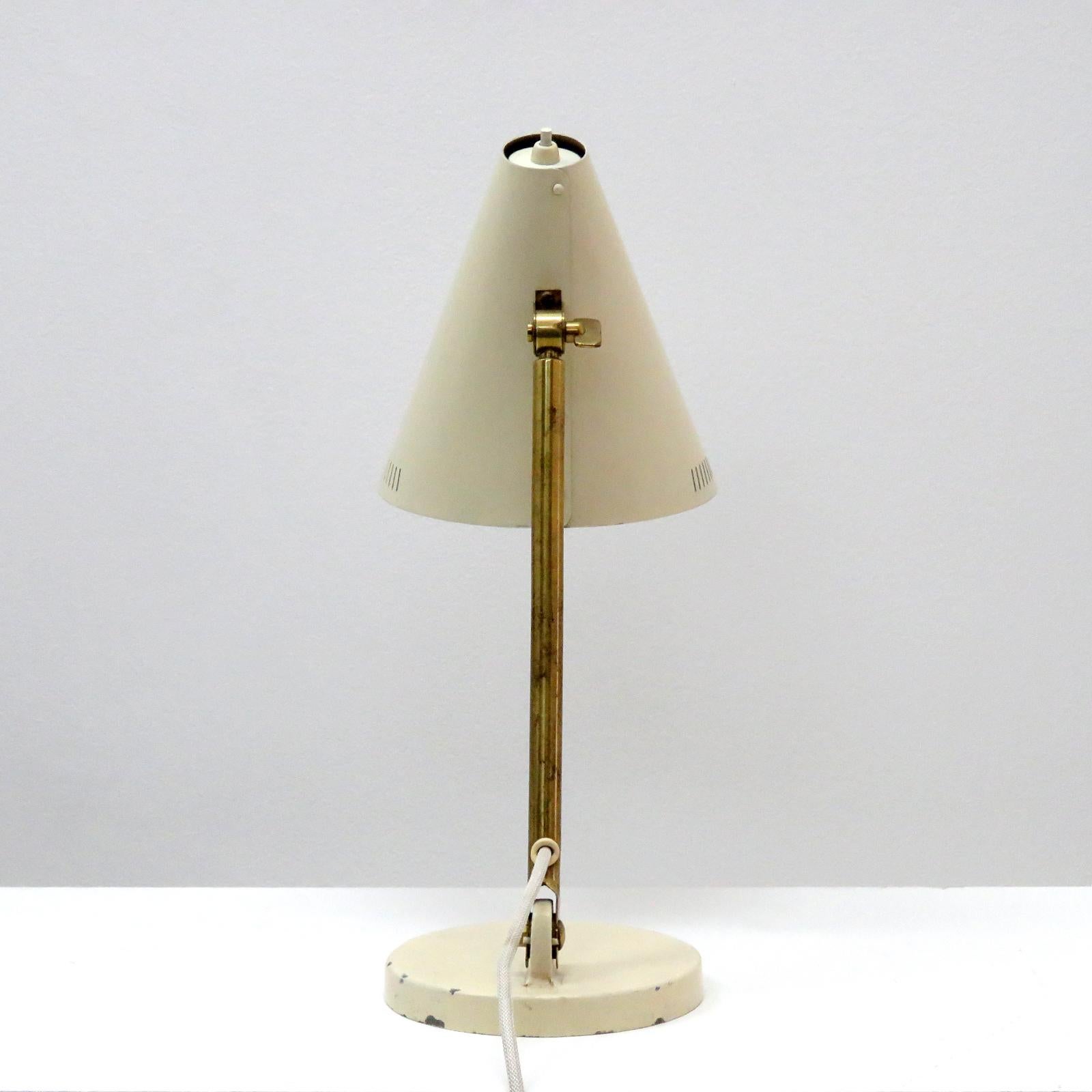 Desk Lamp by Paavo Tynell for Taito, 1950 In Good Condition For Sale In Los Angeles, CA