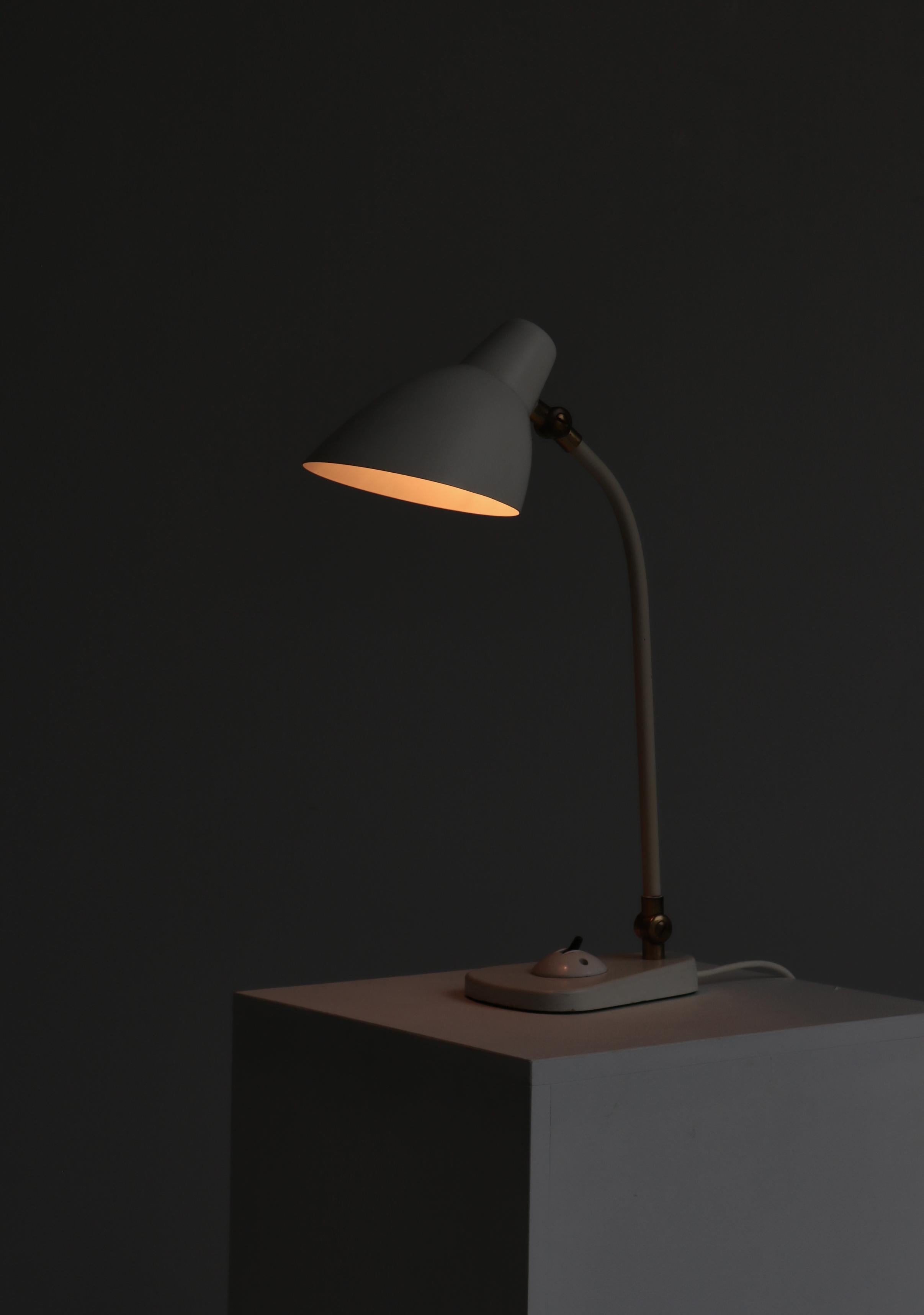 Mid-20th Century Desk Lamp by Vilhelm Lauritzen 