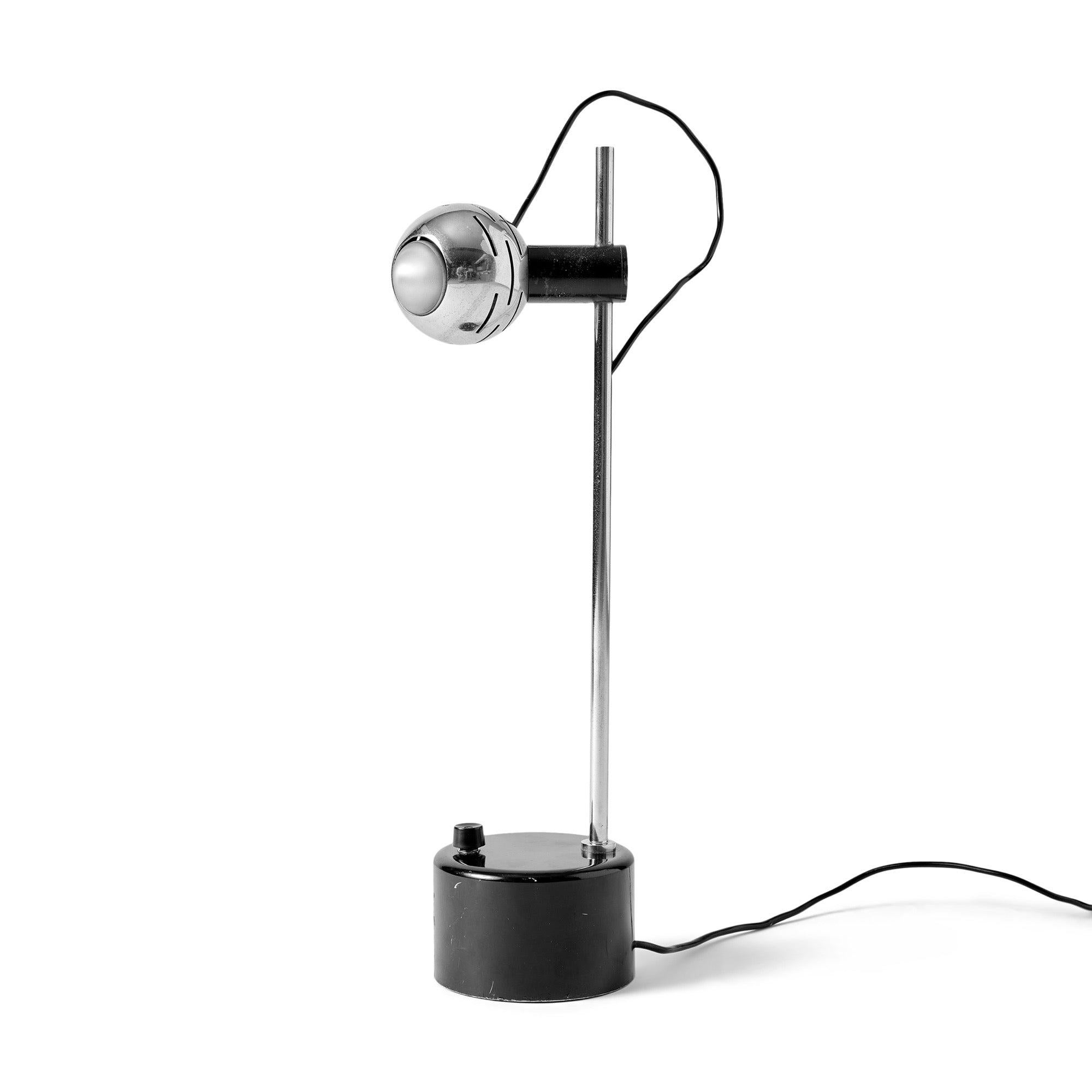 Desk Lamp by Angelo Lelli for Arredoluce État moyen - En vente à Sagaponack, NY