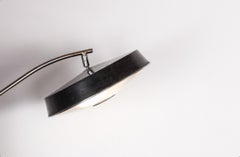 Lampada da scrivania in teak e metallo laccato nero Modello President di Fase 1960.