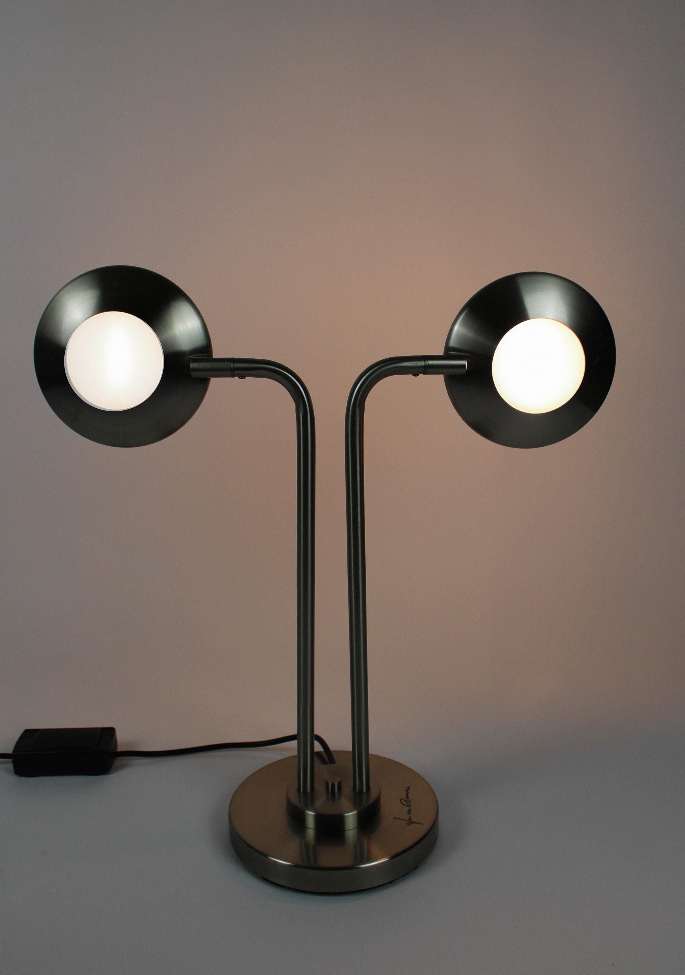 Postmoderne Tischlampe Jan Des Bouvrie, Chrom-Metall, 20. Jahrhundert, Niederlande (Niederländisch) im Angebot