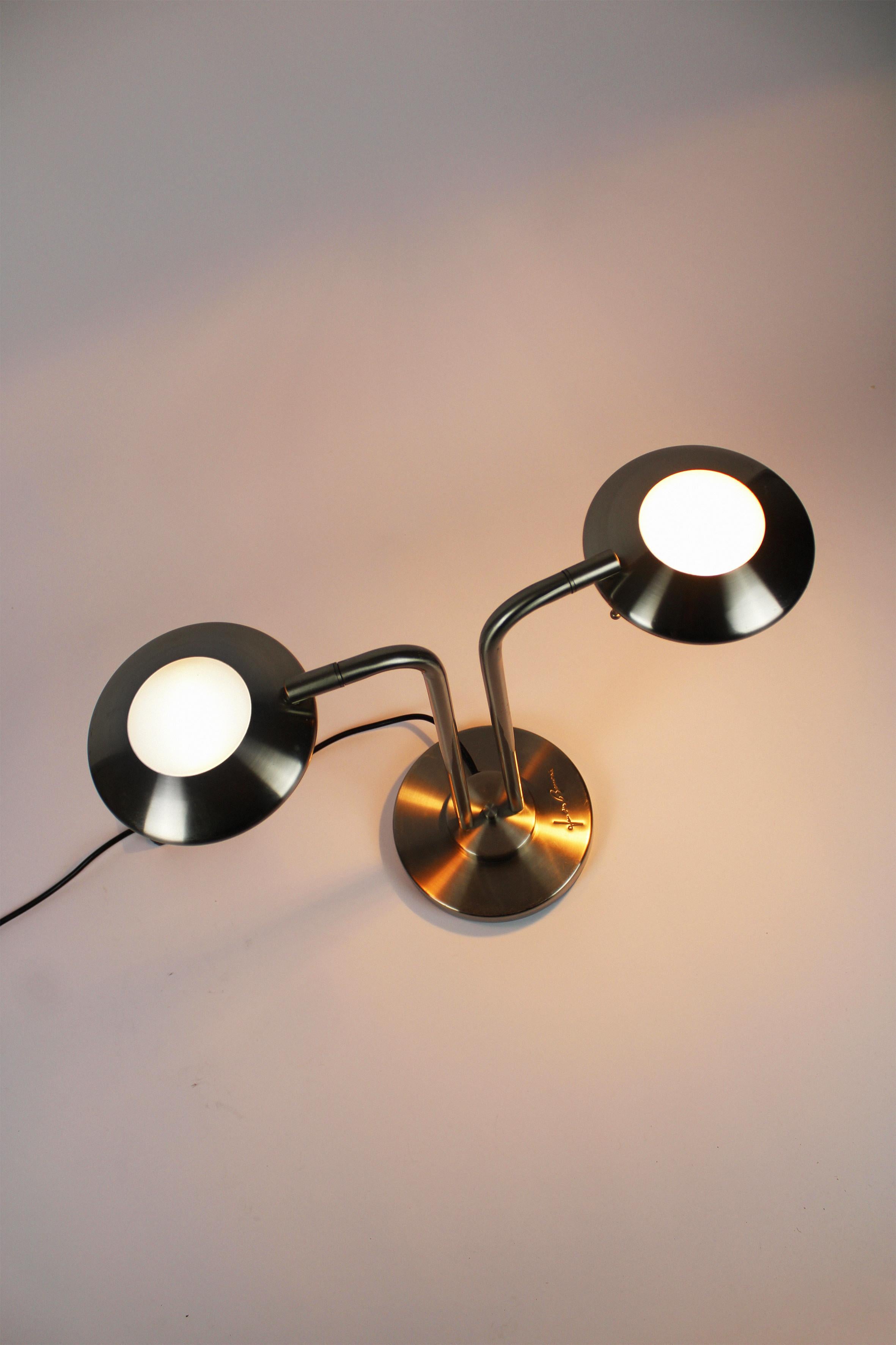 Néerlandais Lampe de bureau post-moderne Jan Des Bouvrie chrome métallique 20ème siècle Pays-Bas en vente
