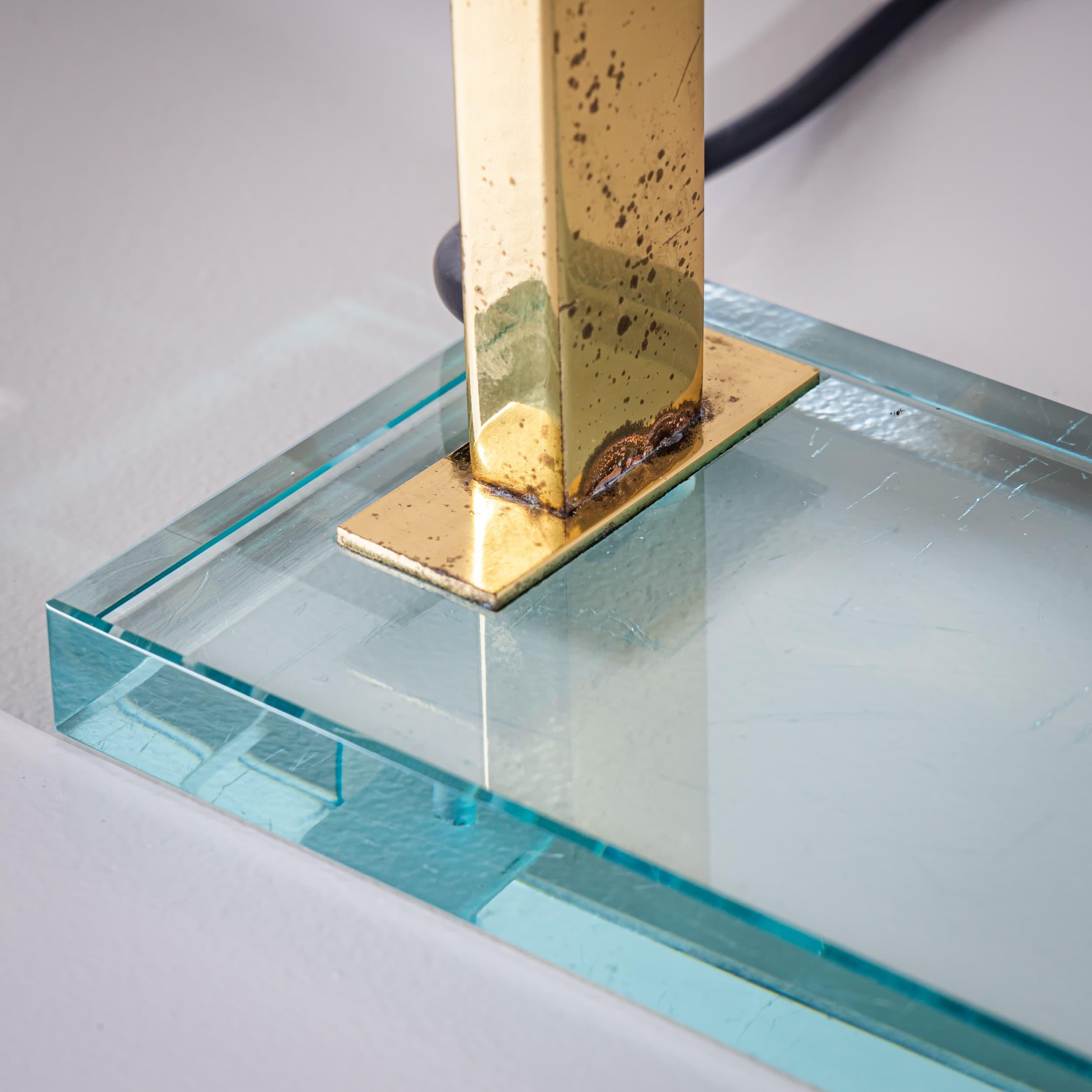 Laiton Lampe de bureau, Model No. 0836 par Pietro Chiesa pour Fontana Arte, Italie en vente