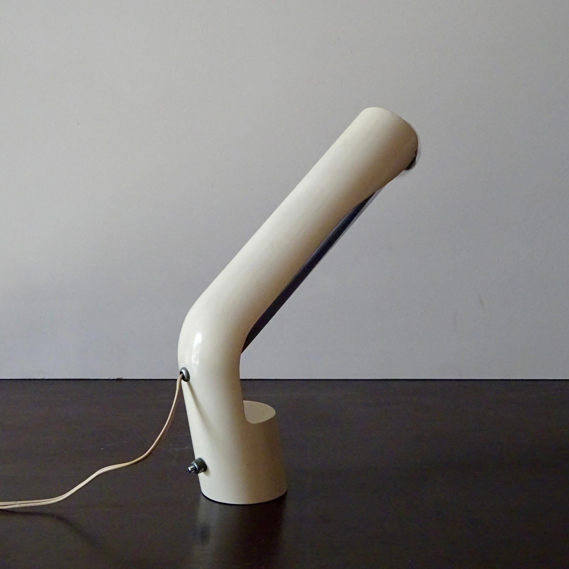 Schreibtischlampe Pugno, Richard Carruthers für Dominici, 1971. (Brasilianisch) im Angebot