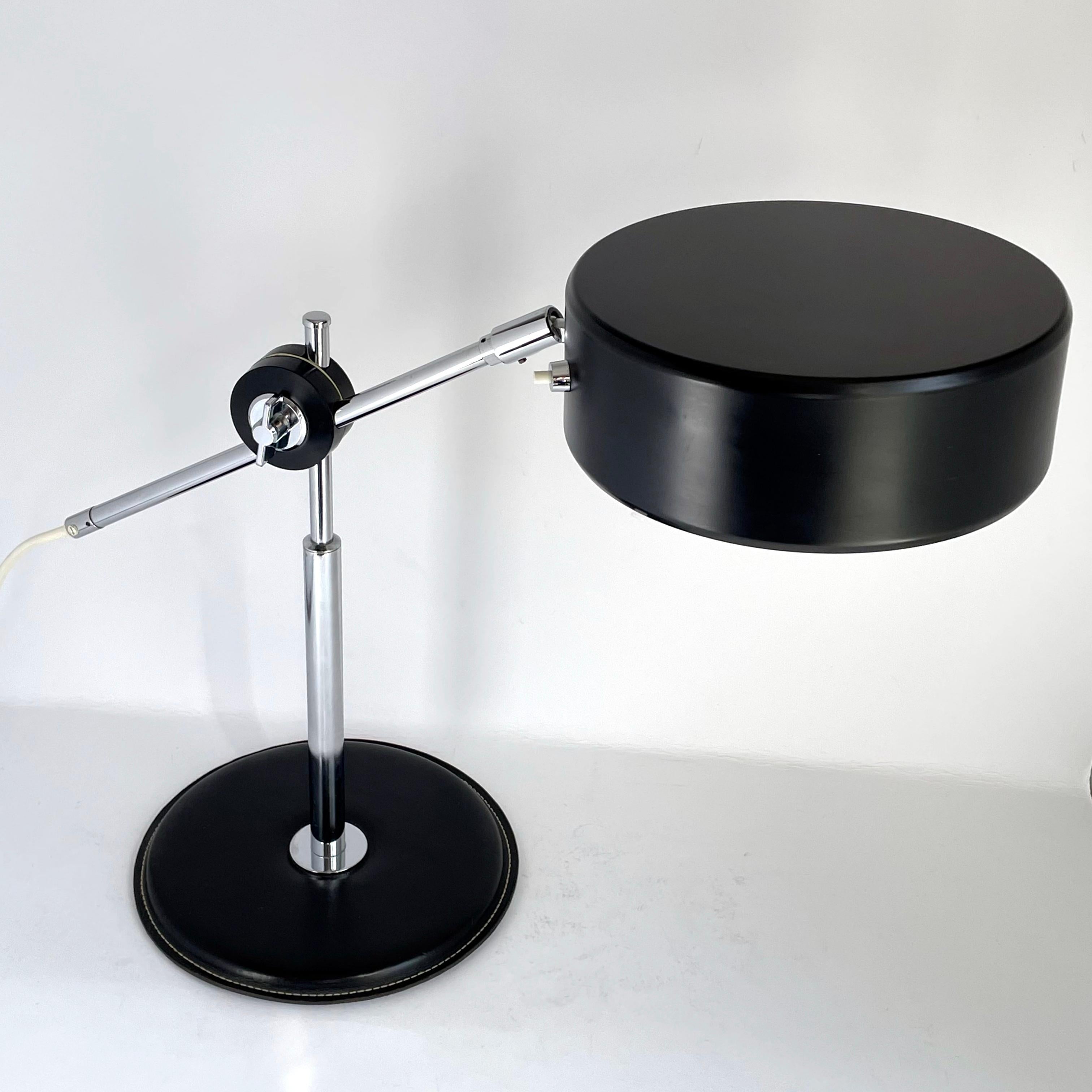 Scandinavian Modern Desk Lamp 