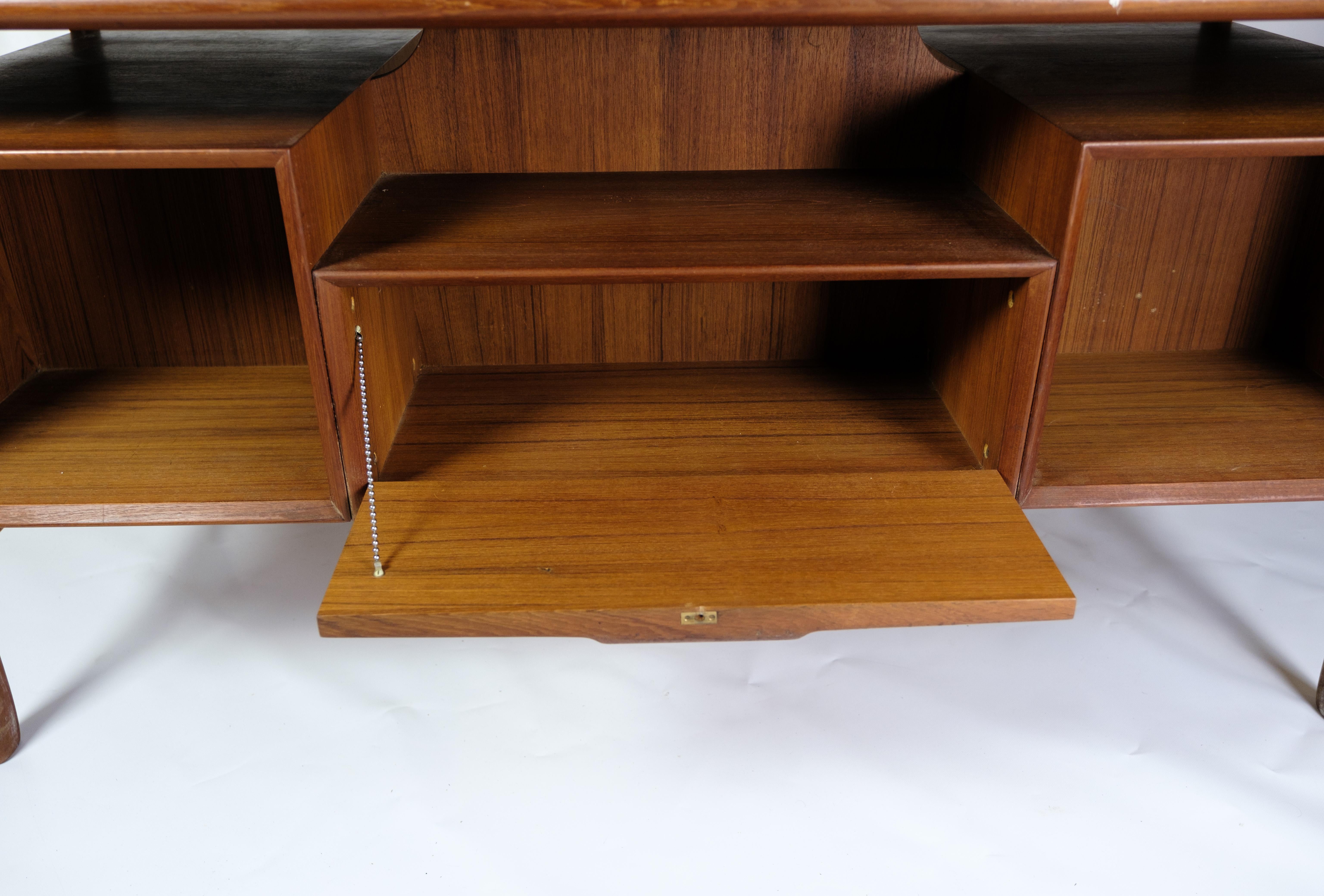 Desk Model 75 Made In Teak By Omann Junior Møbelfabrik From 1960s For Sale 7