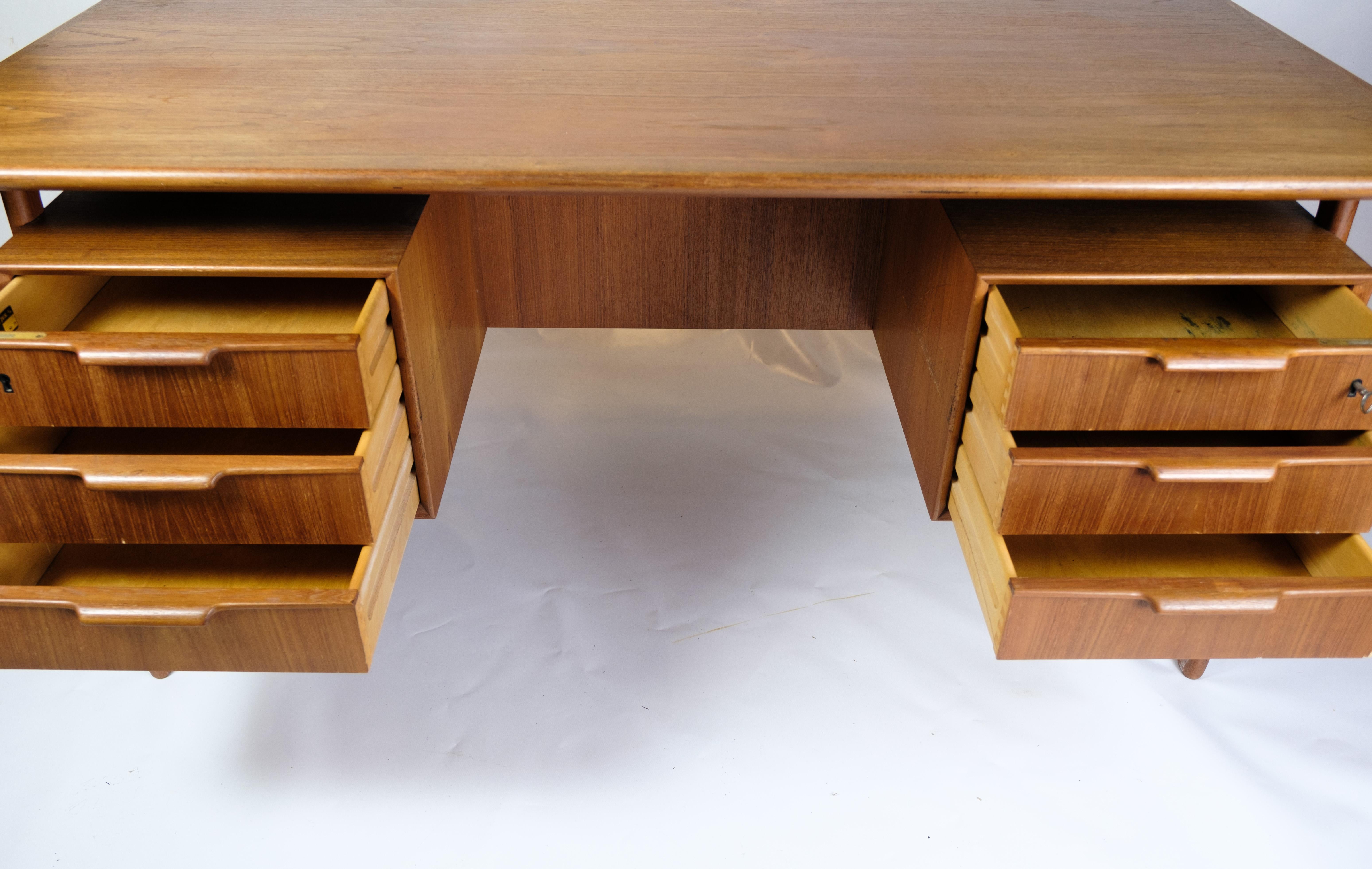 Mid-20th Century Desk Model 75 Made In Teak By Omann Junior Møbelfabrik From 1960s For Sale