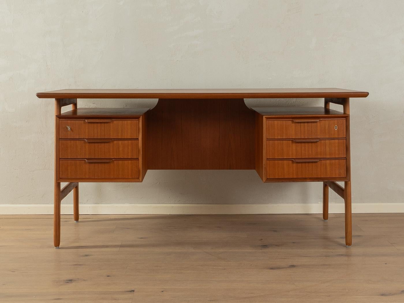  Desk Model Nr. 75, Omann Jun.  In Good Condition For Sale In Neuss, NW