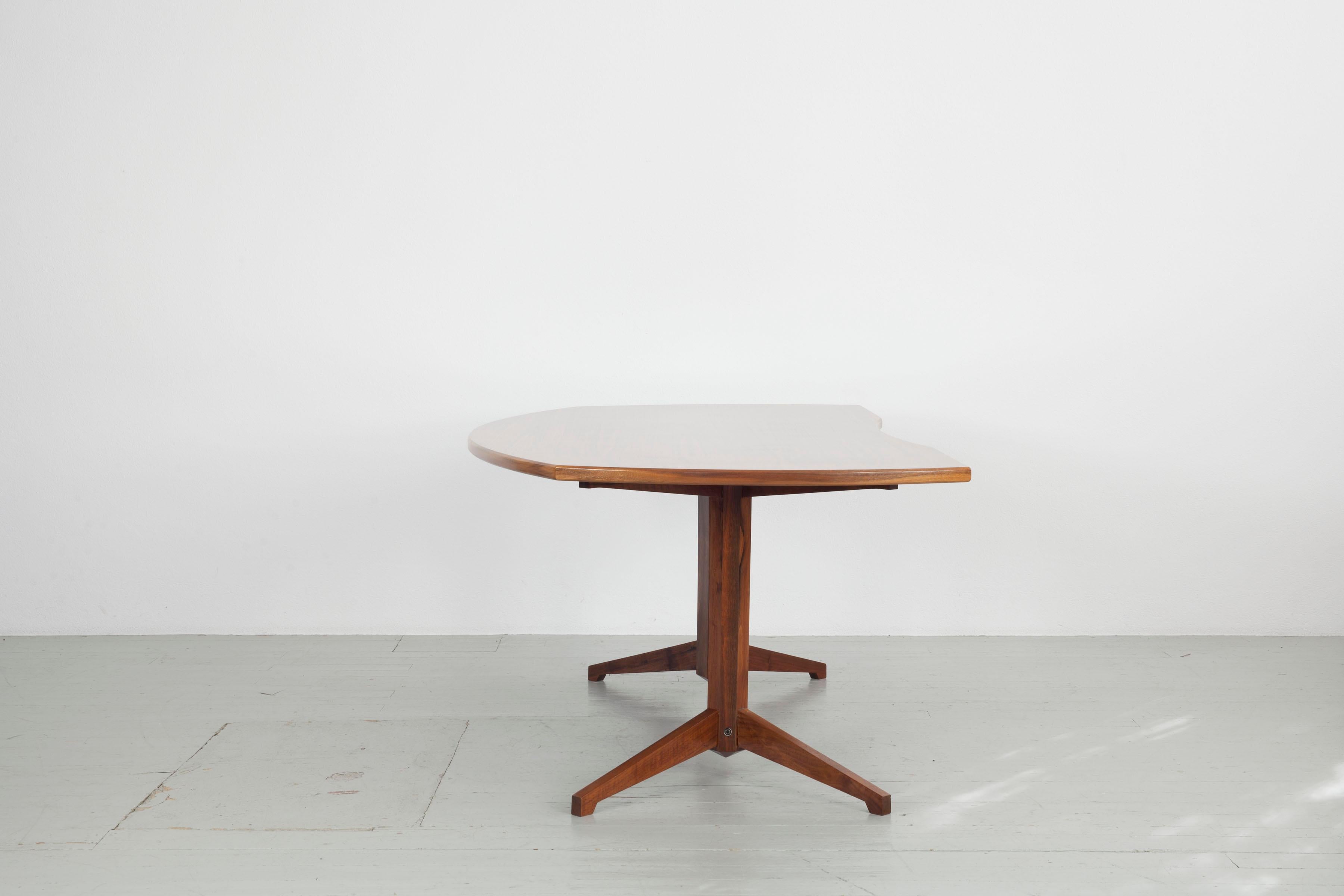 Mid-Century Modern Desk Model TL22, by Franco Albini and Franca Helg. Poggi, 1958 For Sale