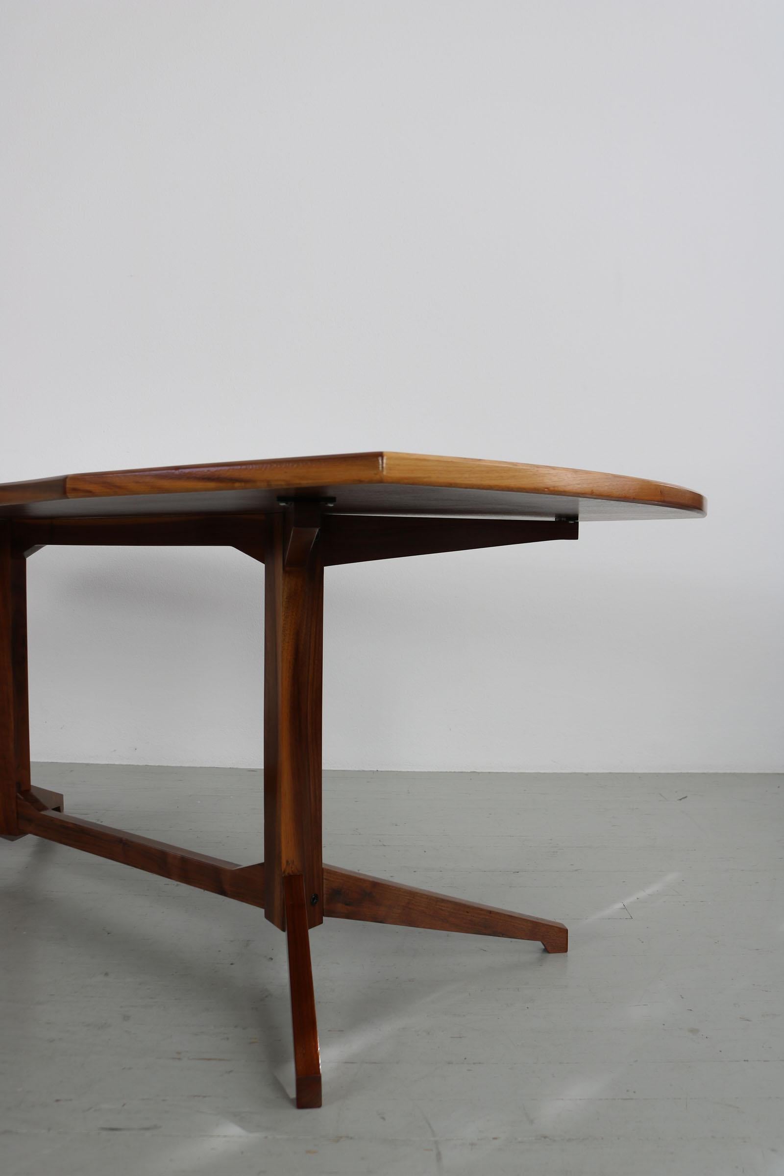 Desk Model TL22, by Franco Albini and Franca Helg. Poggi, 1958 For Sale 1