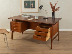 Desk Nr. 75, Omann Jun
