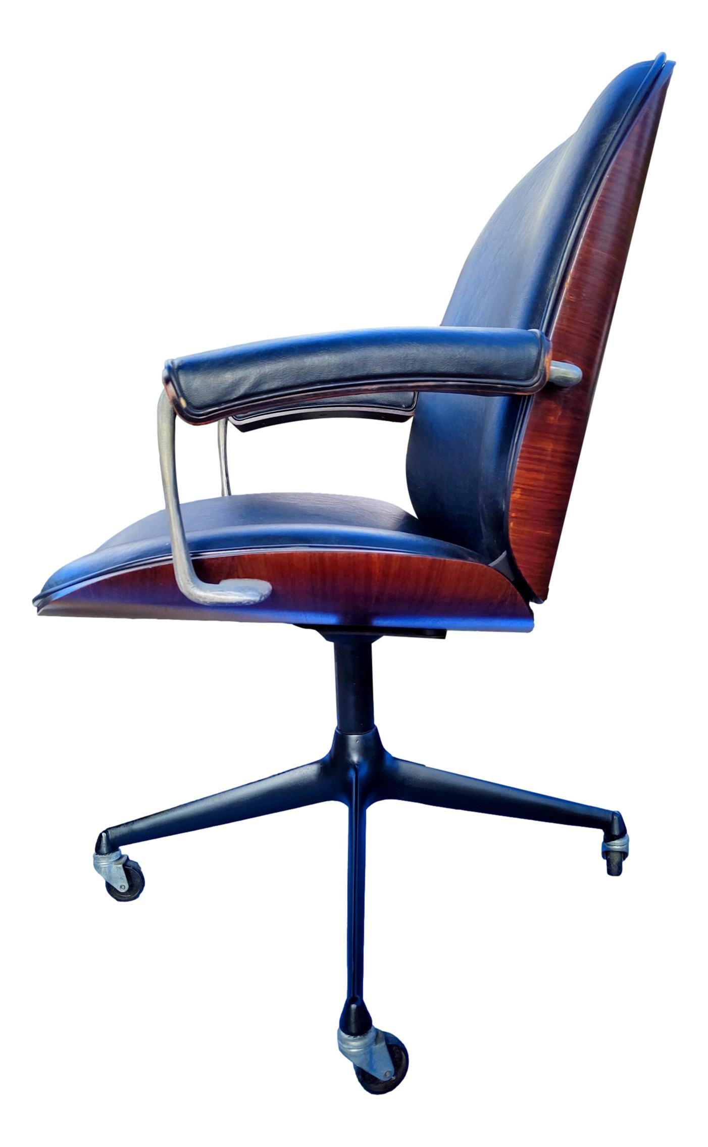 Desk Office Chair Design Ico Parisi for Mim Roma 1960 In Good Condition In taranto, IT
