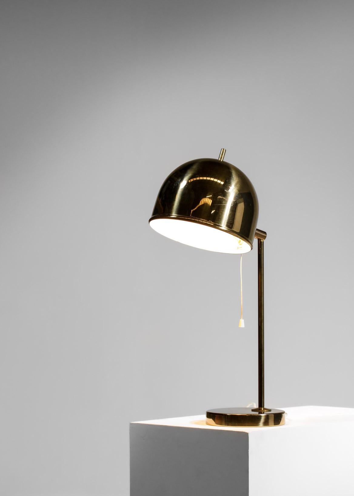 Desk or bedside lamp from the 60's from the Swedish editor Bergbom In Good Condition For Sale In Lyon, FR