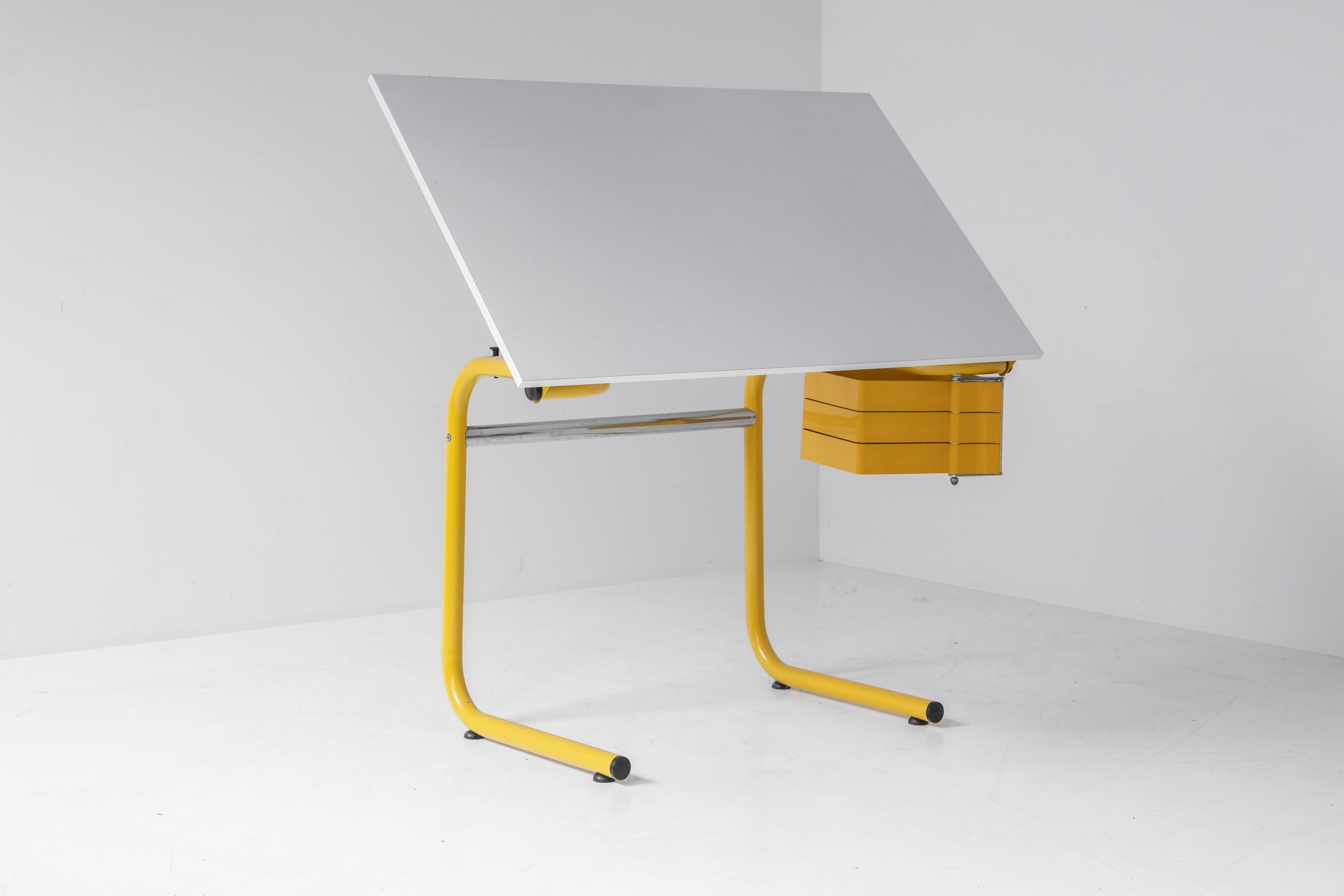 Desk or Drafting Table by Joe Colombo for Bieffeplast, Italy, 1970s In Good Condition In Antwerp, BE